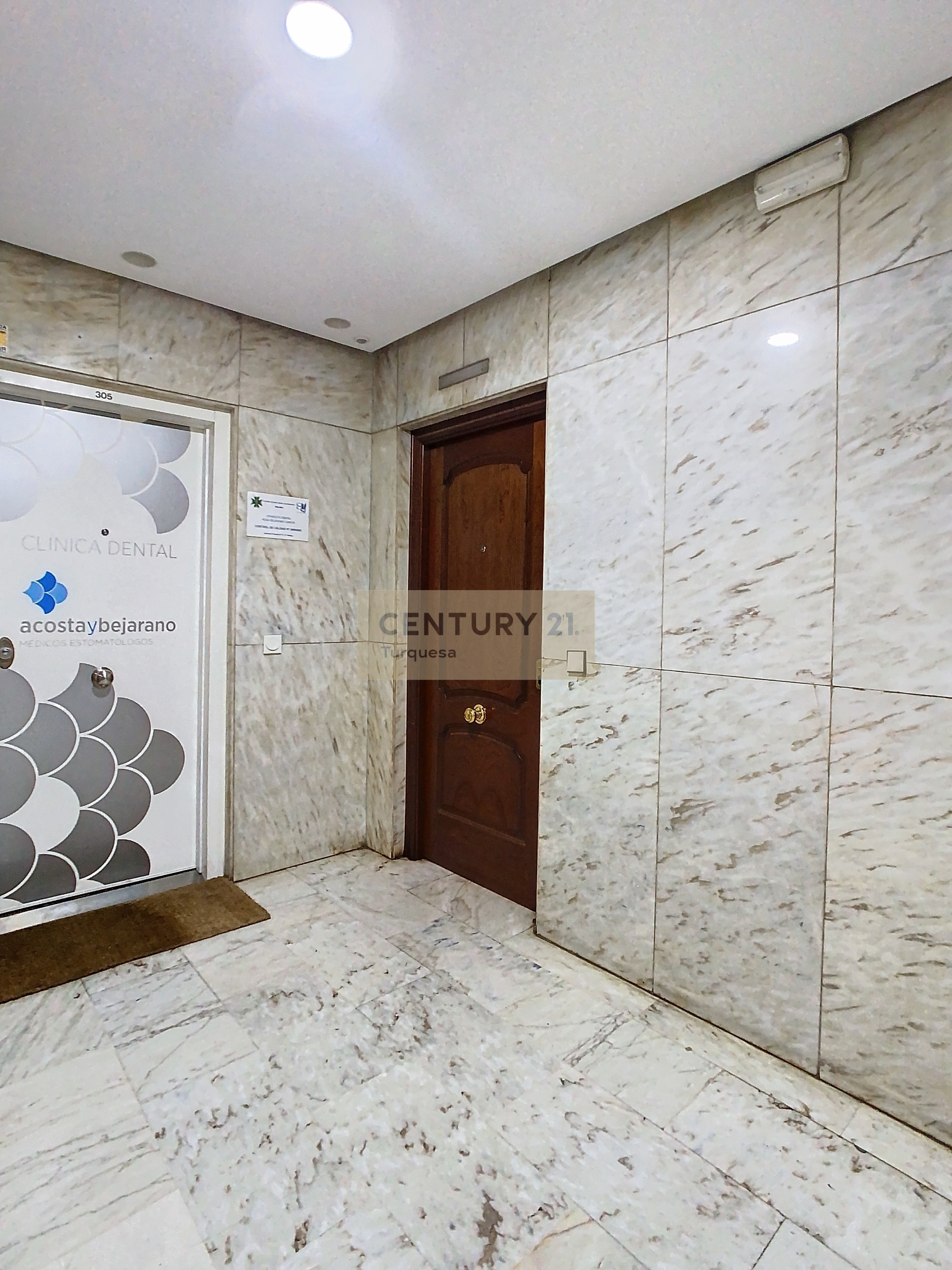 04-puerta_e827faac-2795-43cd-ab6d-e38366e3c757