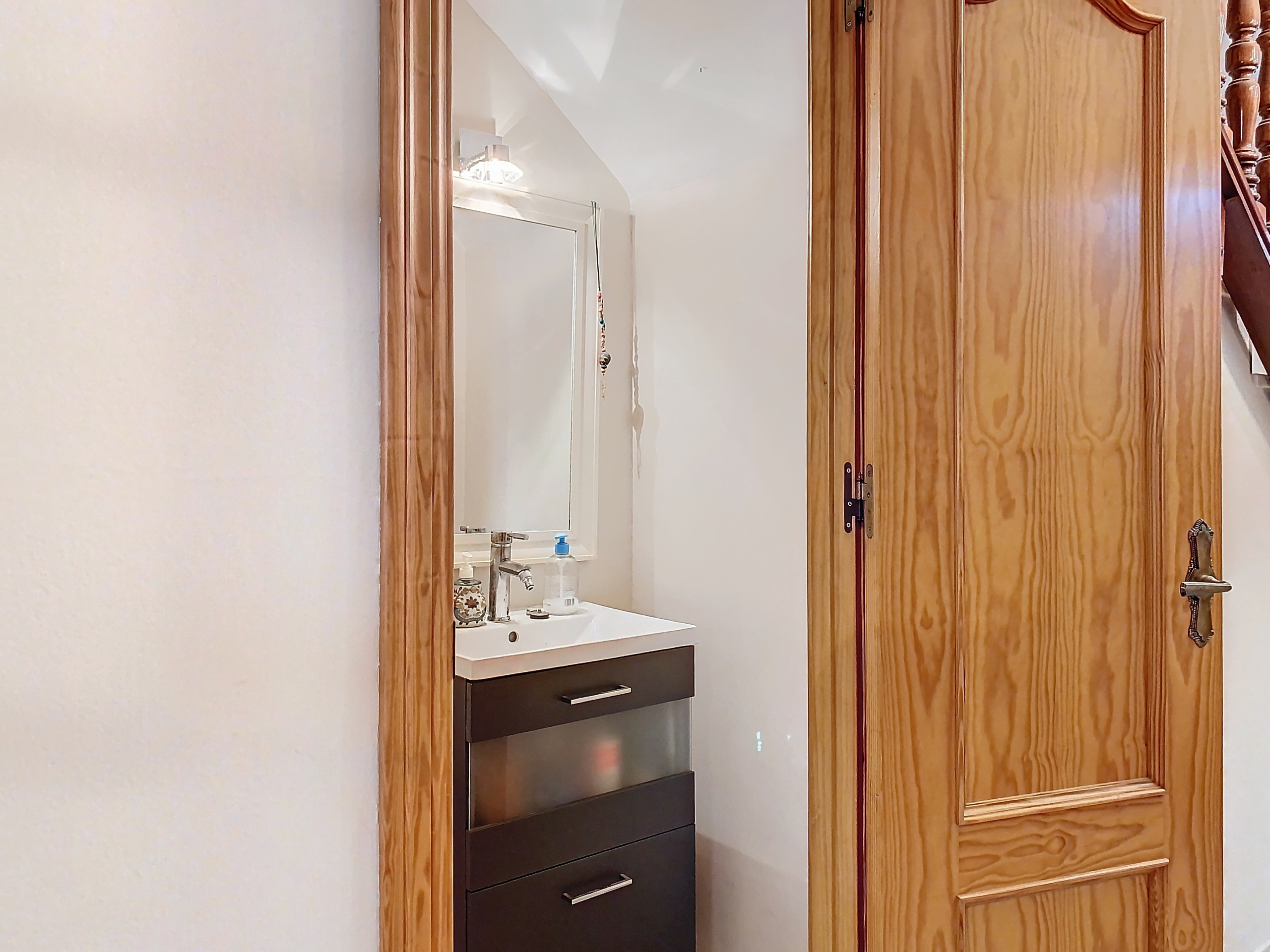 06-bajo-aseo-1-jpg_8d9e7bf4-5583-446a-9894-6fb36ec812eb