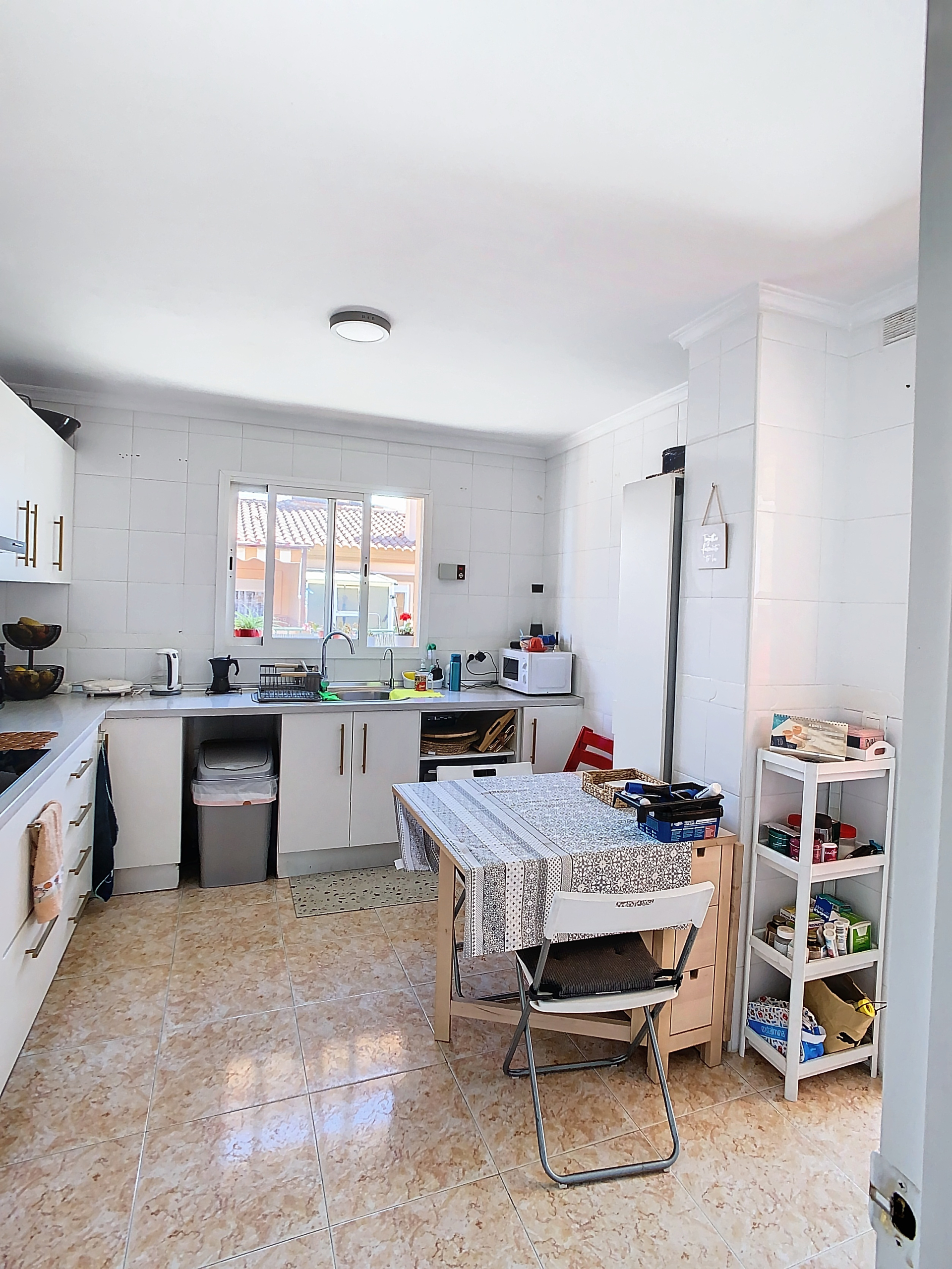 08_0ee1892a-85f4-4876-bd3f-0d5a14496e12