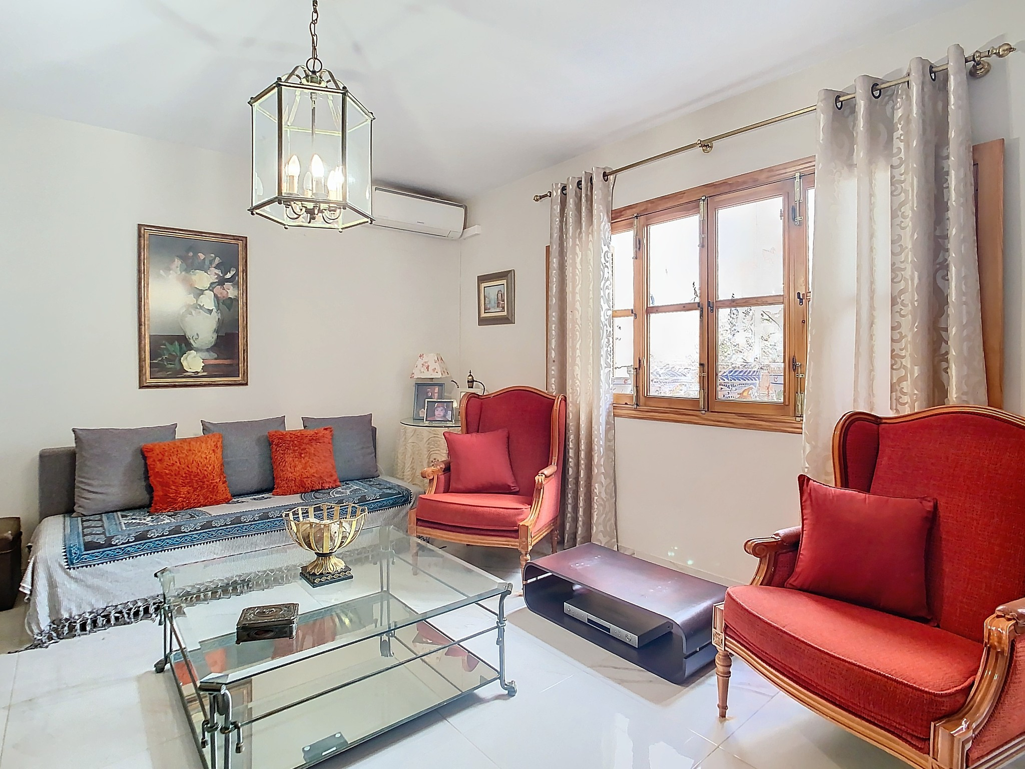 10-bajo-salon-1_d36d19b6-4aff-4b65-a141-2c08bd1fadf7