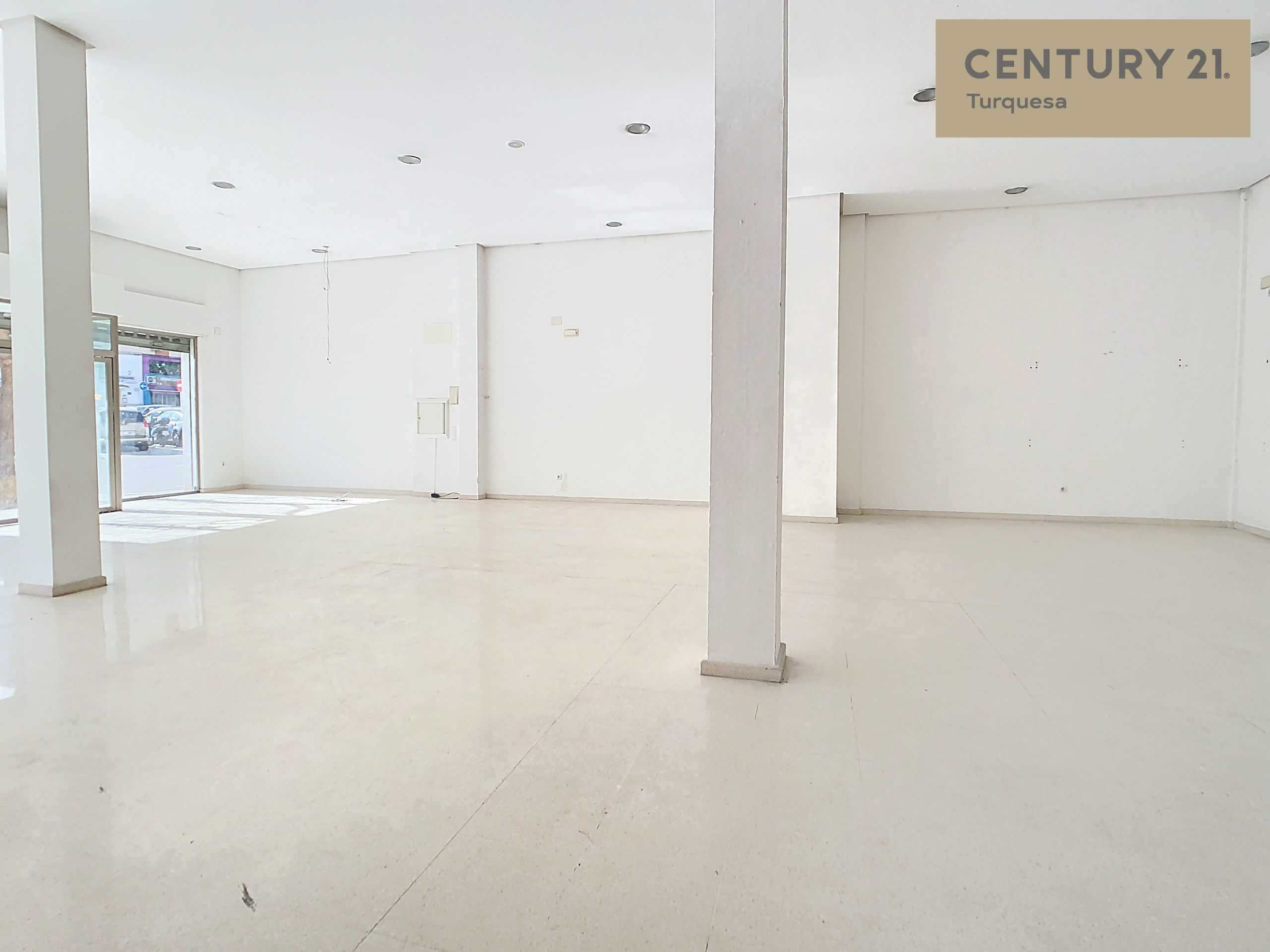 10_d6f70f2f-3598-4ee6-8ac1-5f08a38affeb