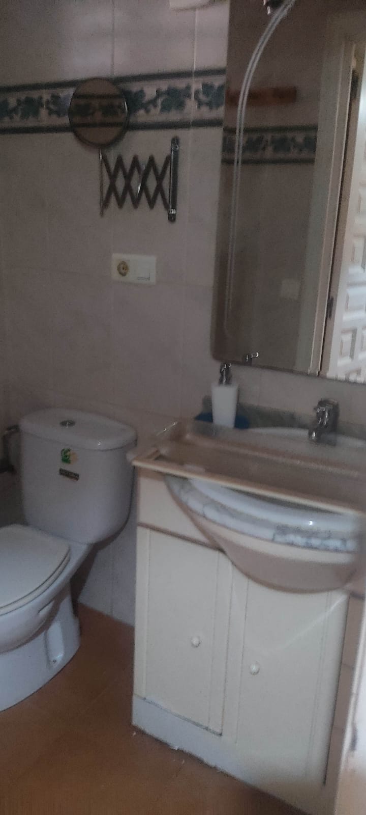 10e910c5-a7f0-4ff9-b61d-8a2ef52a516a_19487c32-6732-48c7-a785-41b79bc4be7c