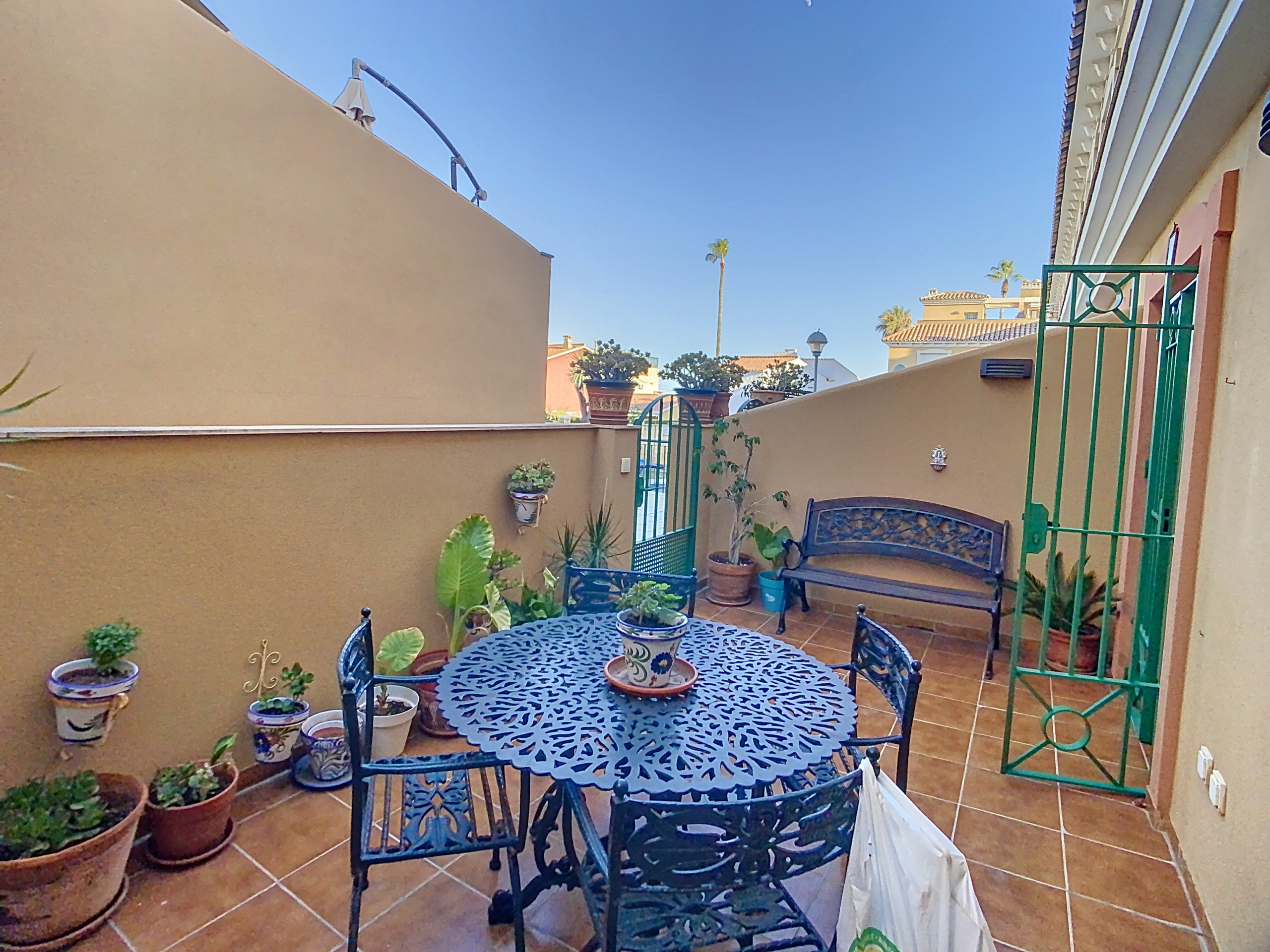 11_412cdffb-27c2-44cd-bb74-71410c724d38