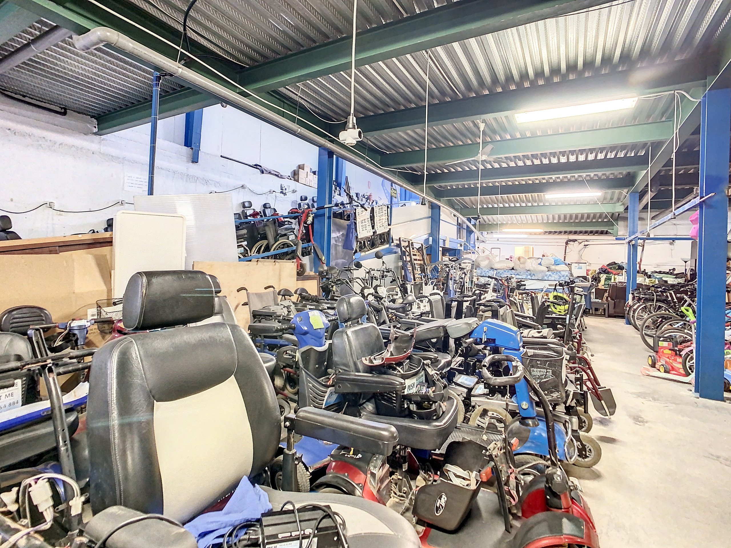 13_494d1294-7c9e-4655-a10d-e1a7201dc51a