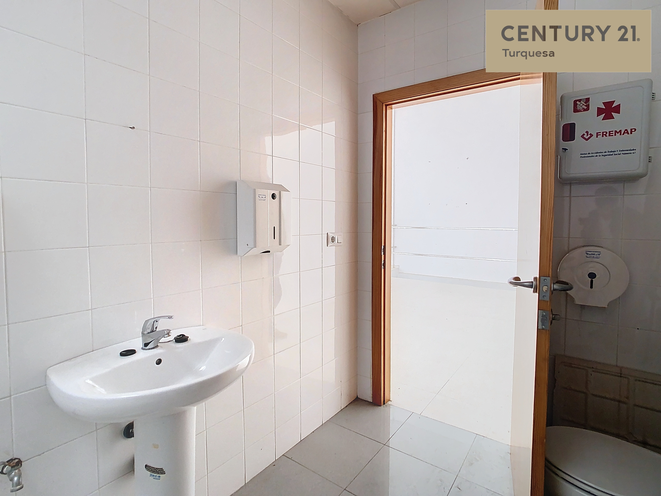 14_e610f9f4-c927-4830-b43d-28cdfc2b8267