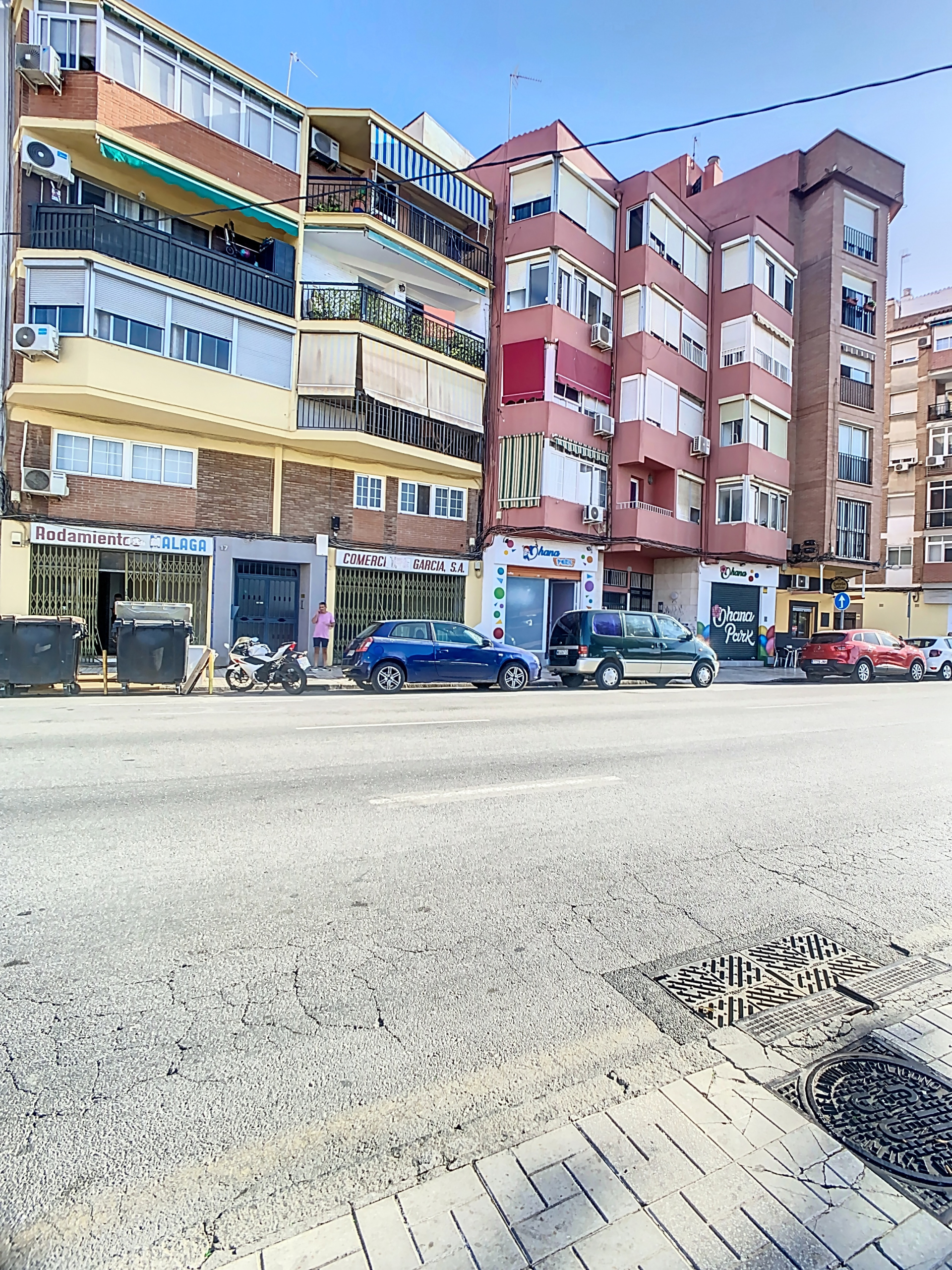 1_1c8cce5d-86fc-4951-89ae-a07625ec49c6