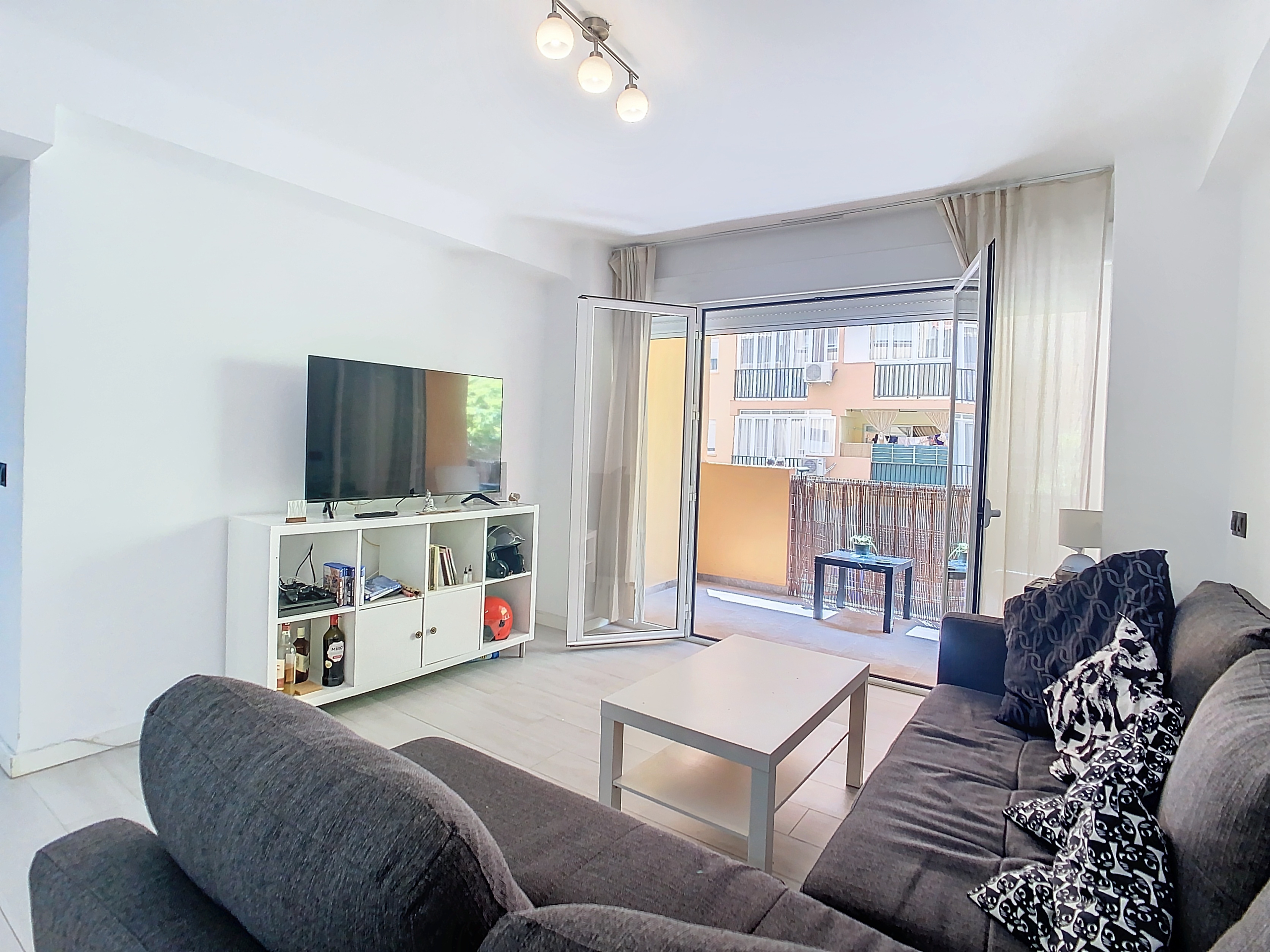 1_5733732c-2afa-41ab-b320-f298b29ded6a