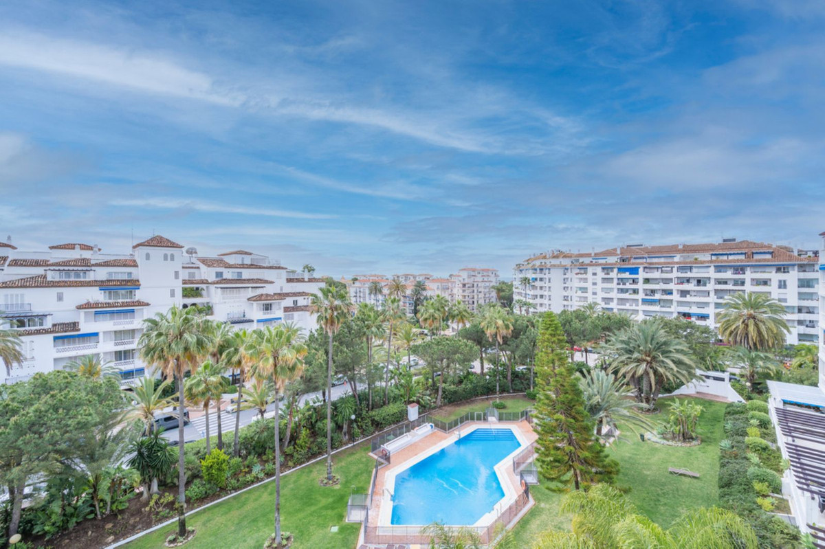 2-5bd7b9d04b45e33852eaf0ec6670150d_f6ce2256-e401-485b-8e51-bf71c93051ca