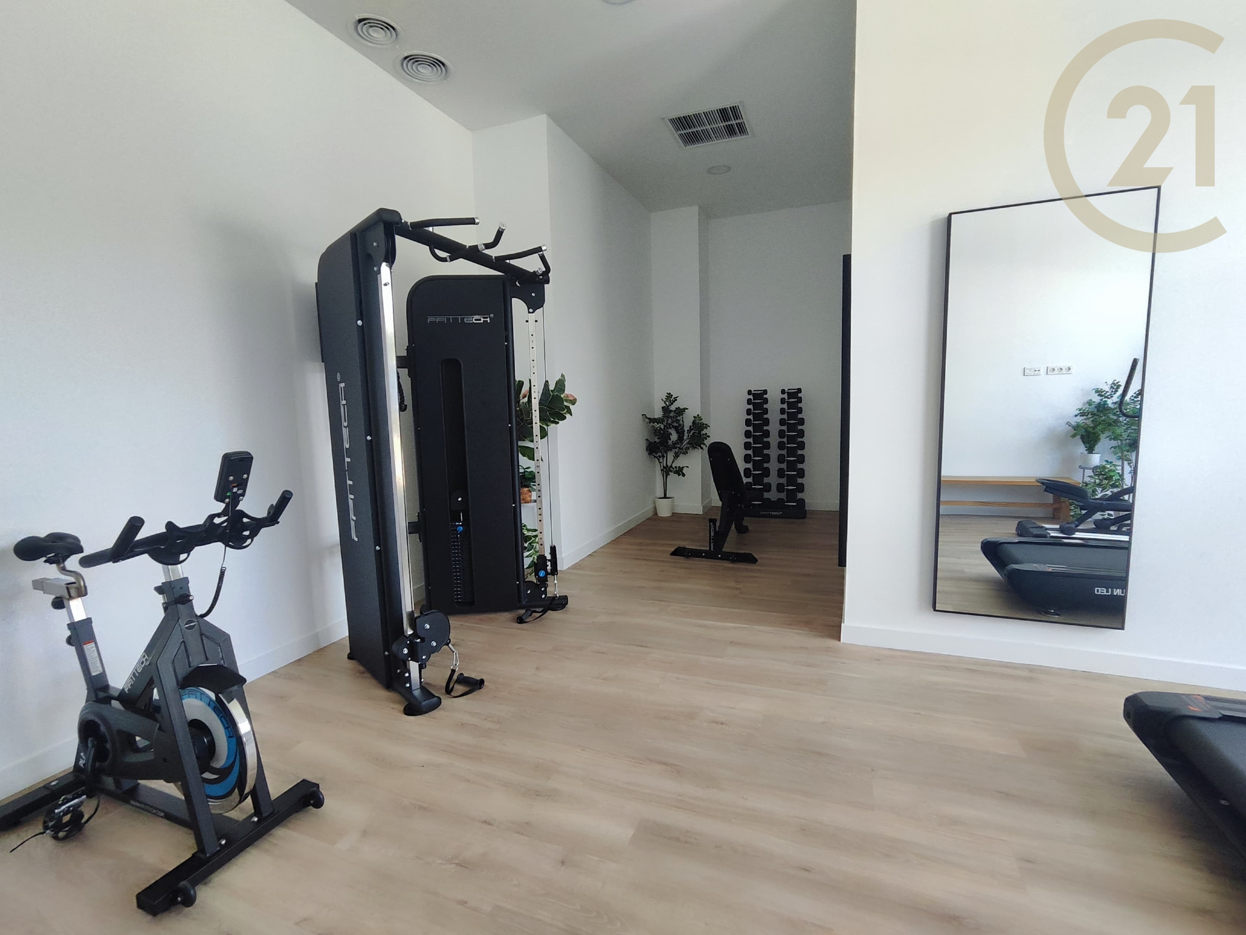 22_52de194f-2e3f-467e-9c05-d73bc39627ba