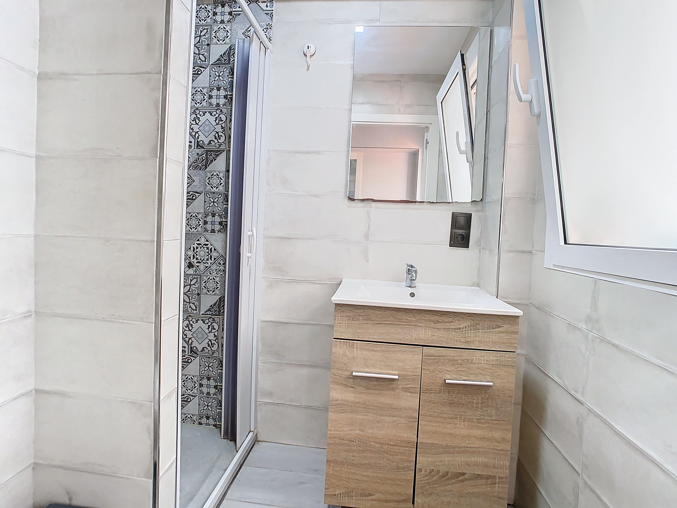 26_88042dc6-867b-4d19-9ef9-3e9a416db7d8