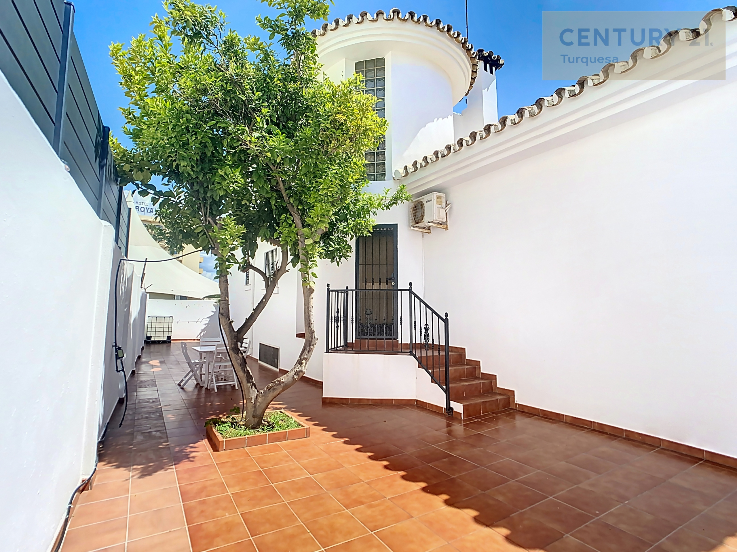 2_3d5a3056-e589-4eae-8c1d-45531e3904fc