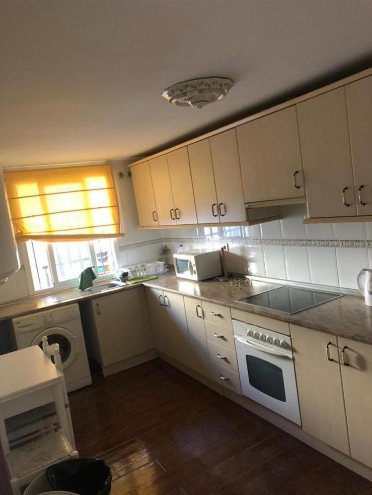 3_1a35c0f0-f535-4d96-b00c-b7a2b80efa1e