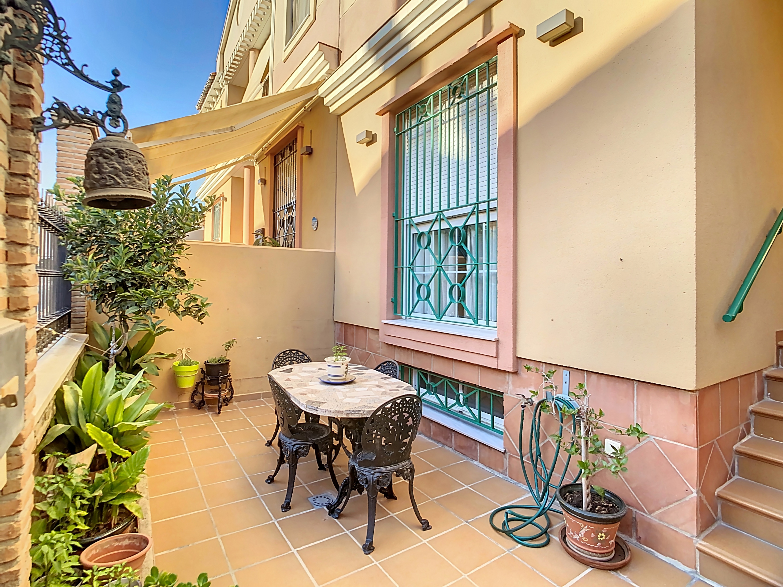 3_355977e2-567b-43e6-a85b-fb8d4a493758