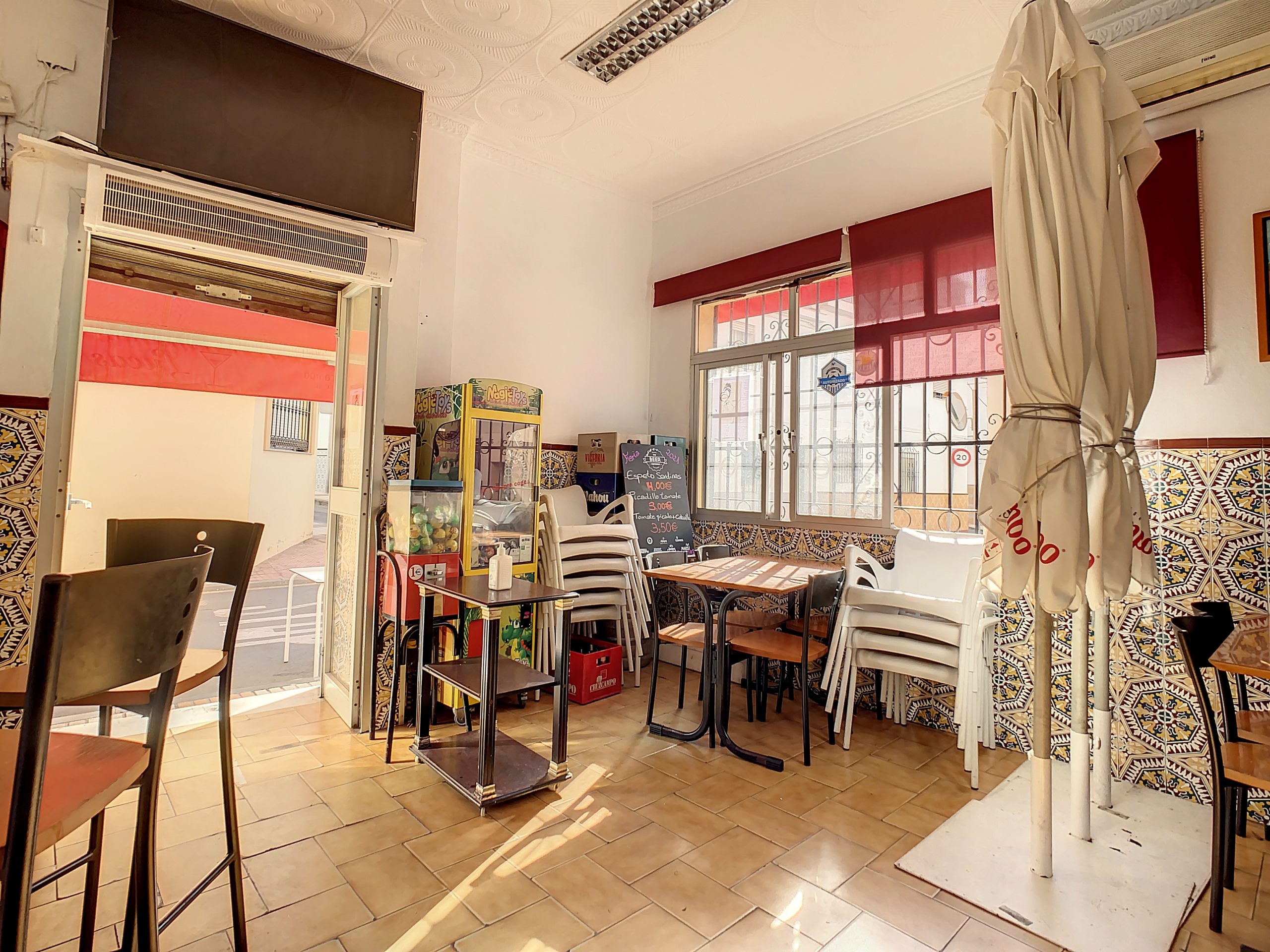 4_152f257a-d21b-4e5b-adb8-f72c950507b9