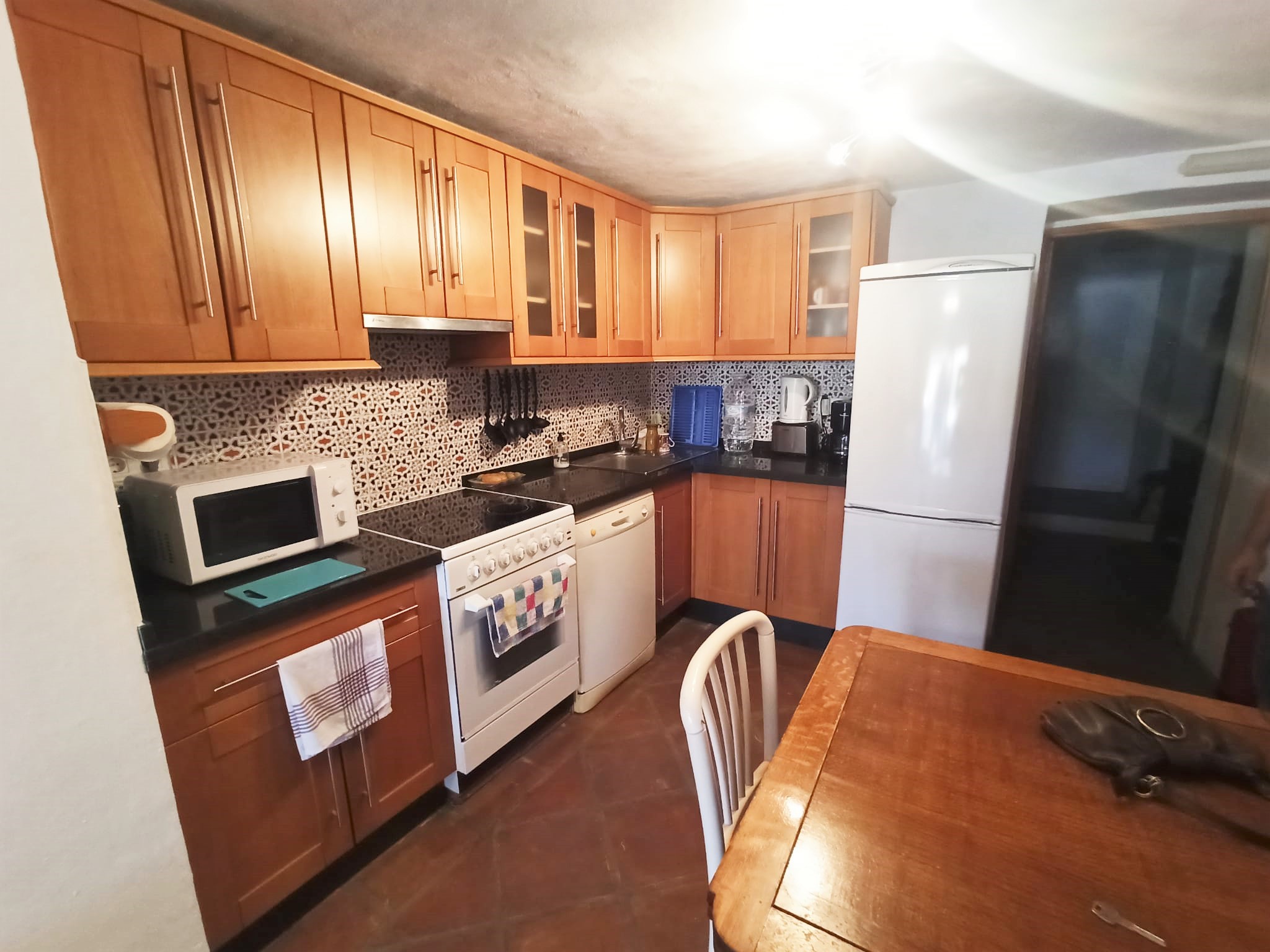 4_daf527c1-1df0-43ae-af1e-2ee3ee52d277