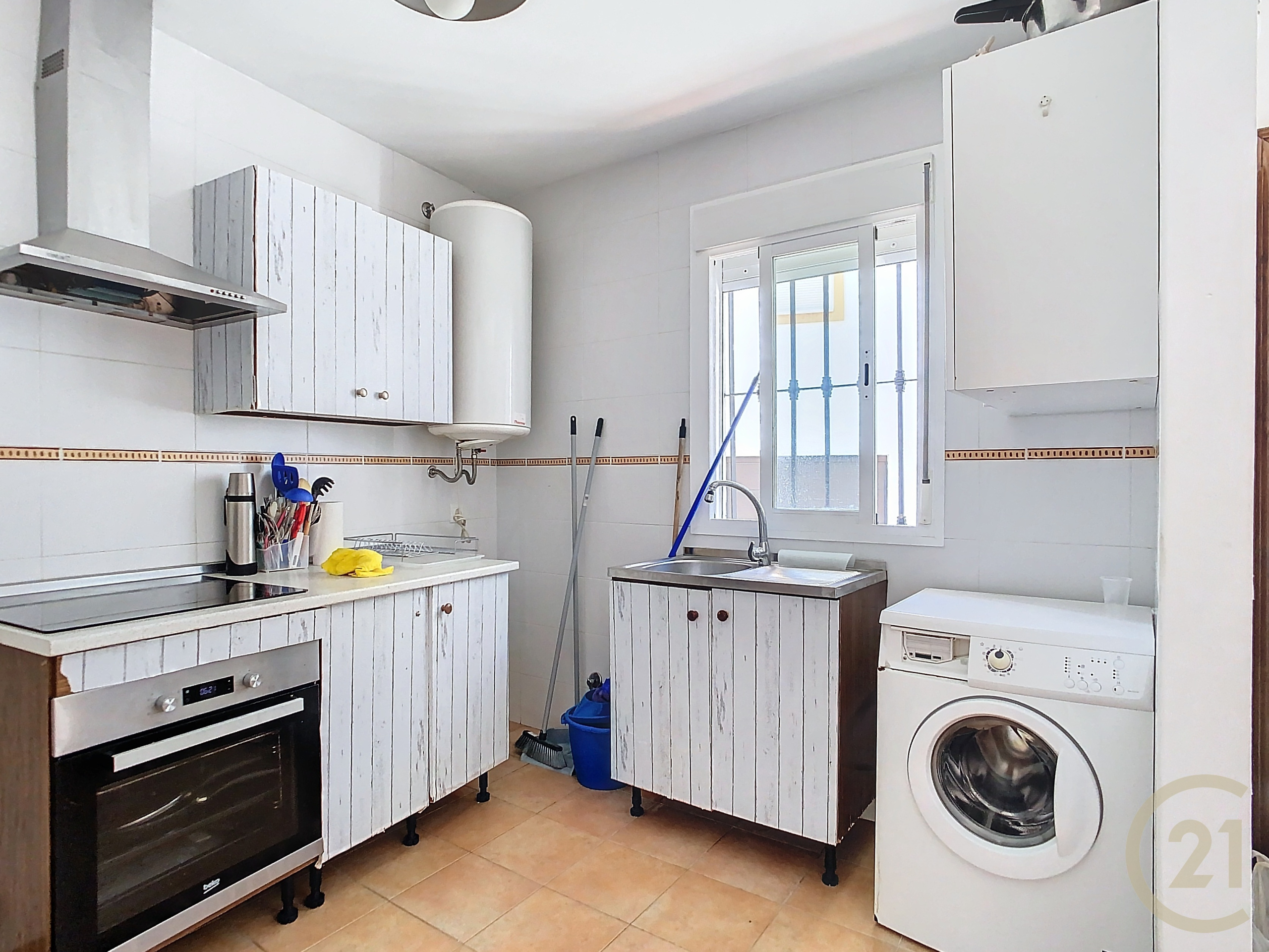 5_267b45f7-03f0-4cfb-8dbd-25fa8ebeb8aa