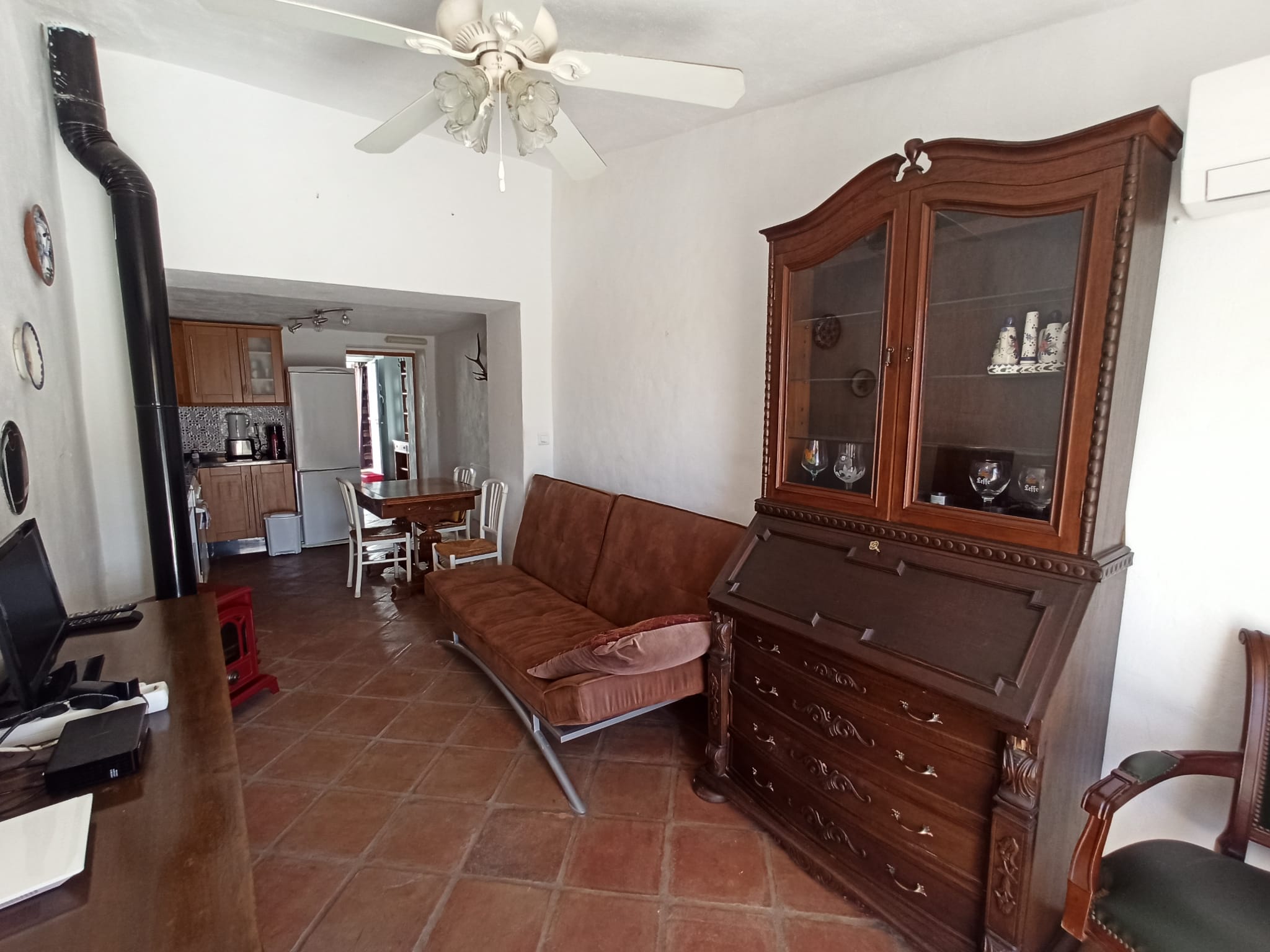 6_66caef29-e1d7-4dc4-a1ec-d2f3dc21f37c