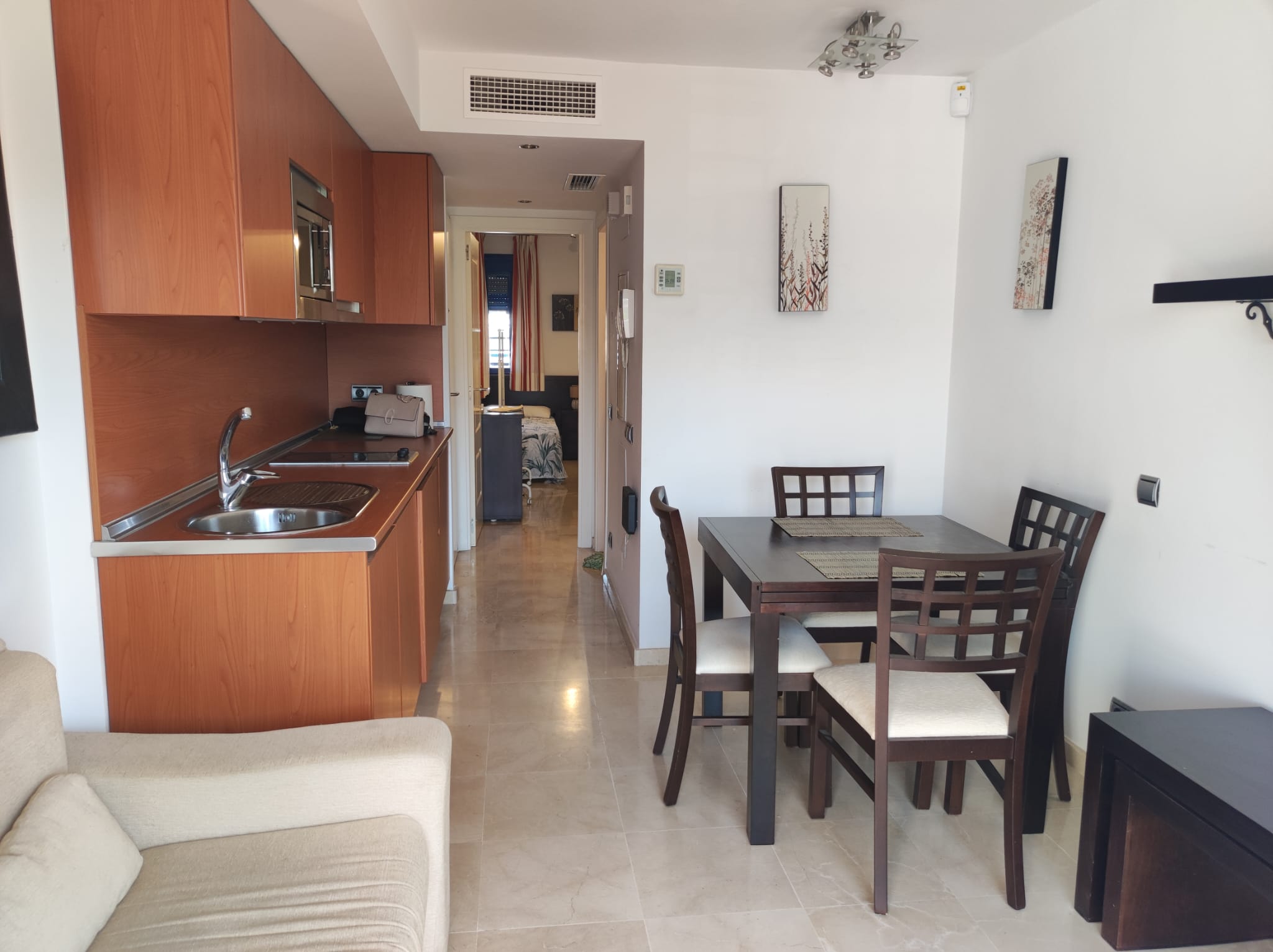 6_7c22a861-22e3-498b-9538-5f1c41403204