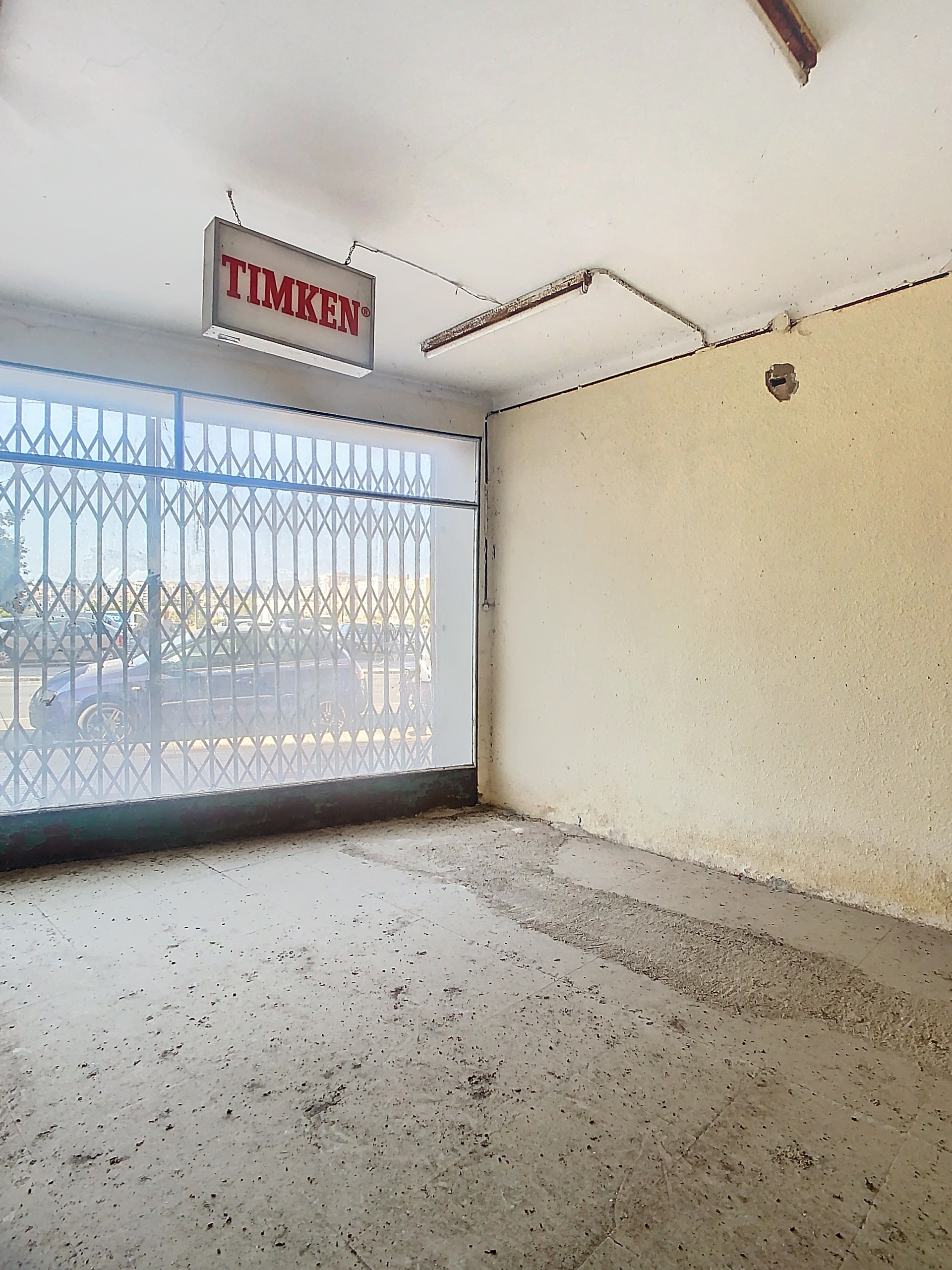 7_cef28997-3237-41c8-b363-3f0db7d63dd7