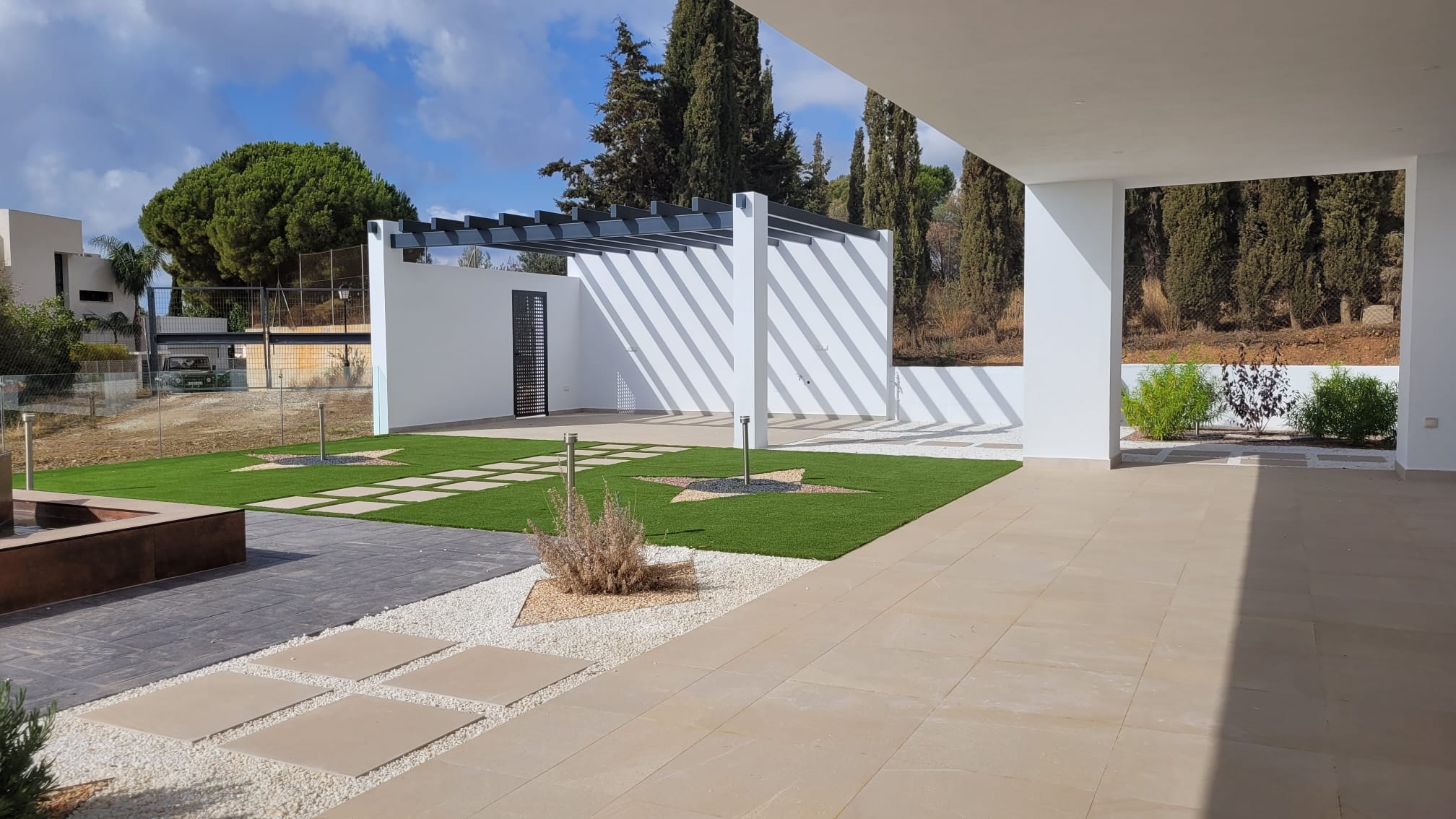 969c90ae-ab1f-42f3-b6e3-b5677f07941f_18ae96c9-321e-459e-8149-3785285d7ac2