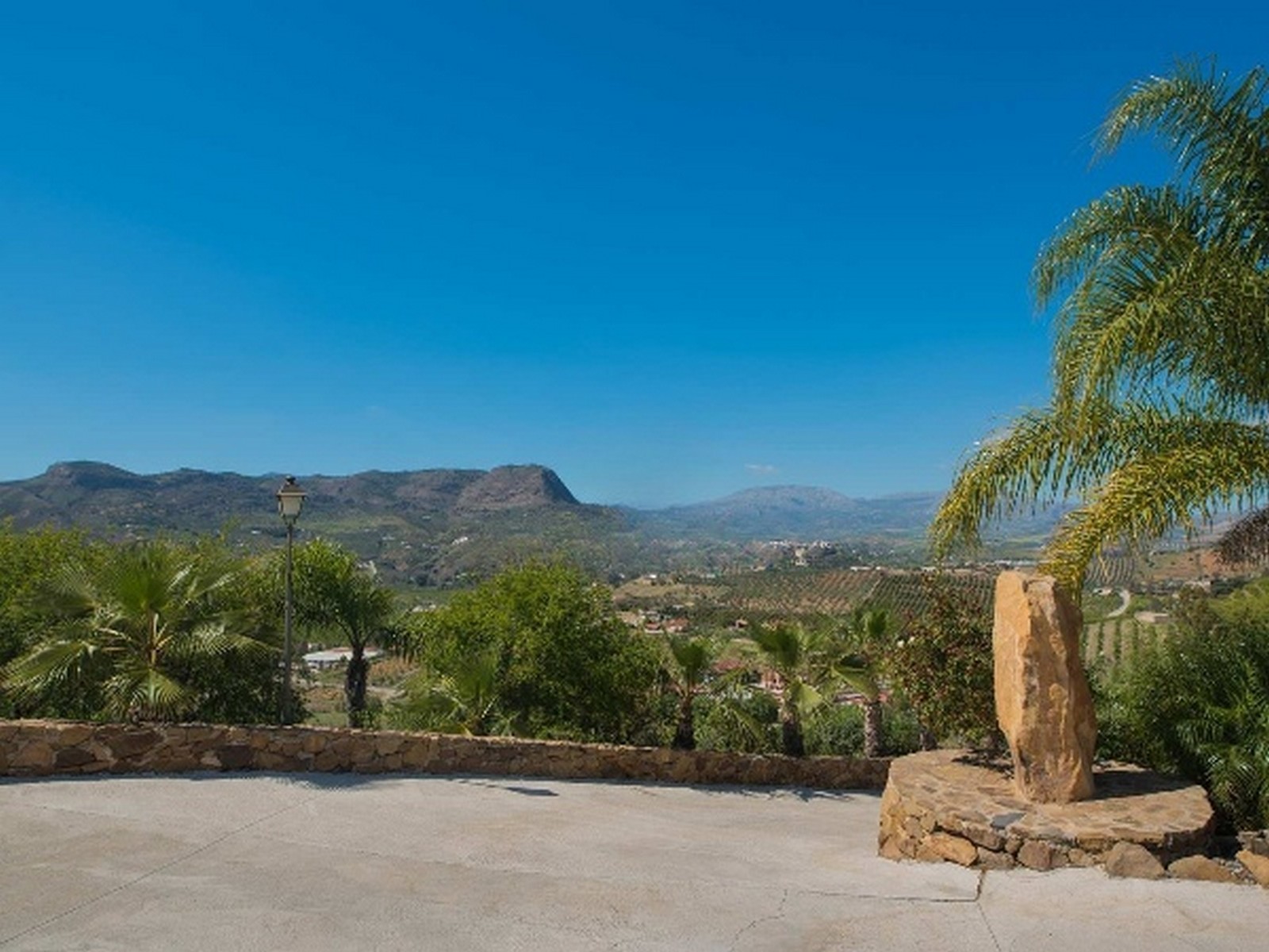 9_b6b47c93-e73d-43cb-b05a-8b689a8dfacf