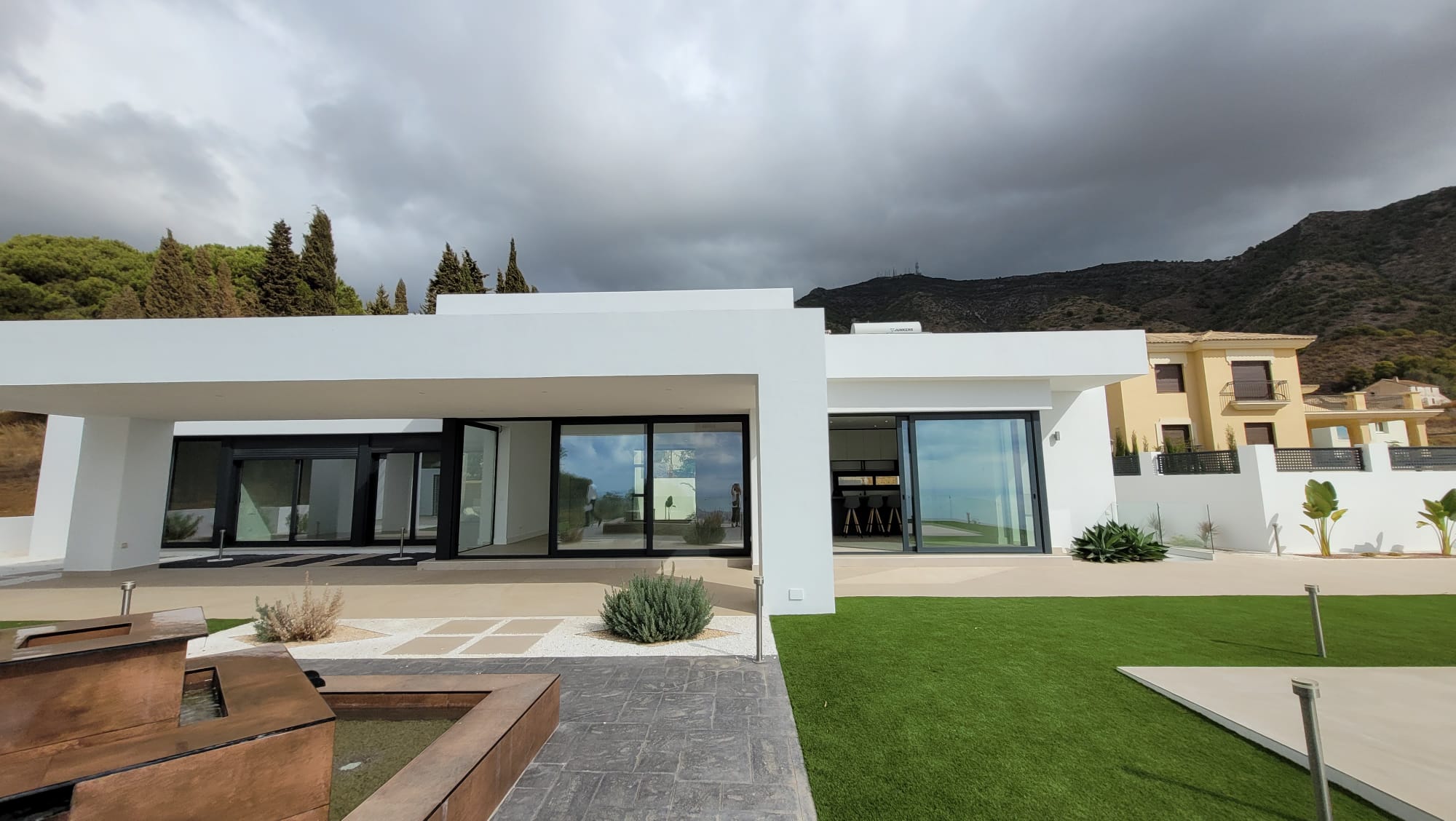 ae708a92-837d-4a65-8865-e8722bbf718d_9cf74a2f-e1ef-4abc-90e6-3ae8e59e20db