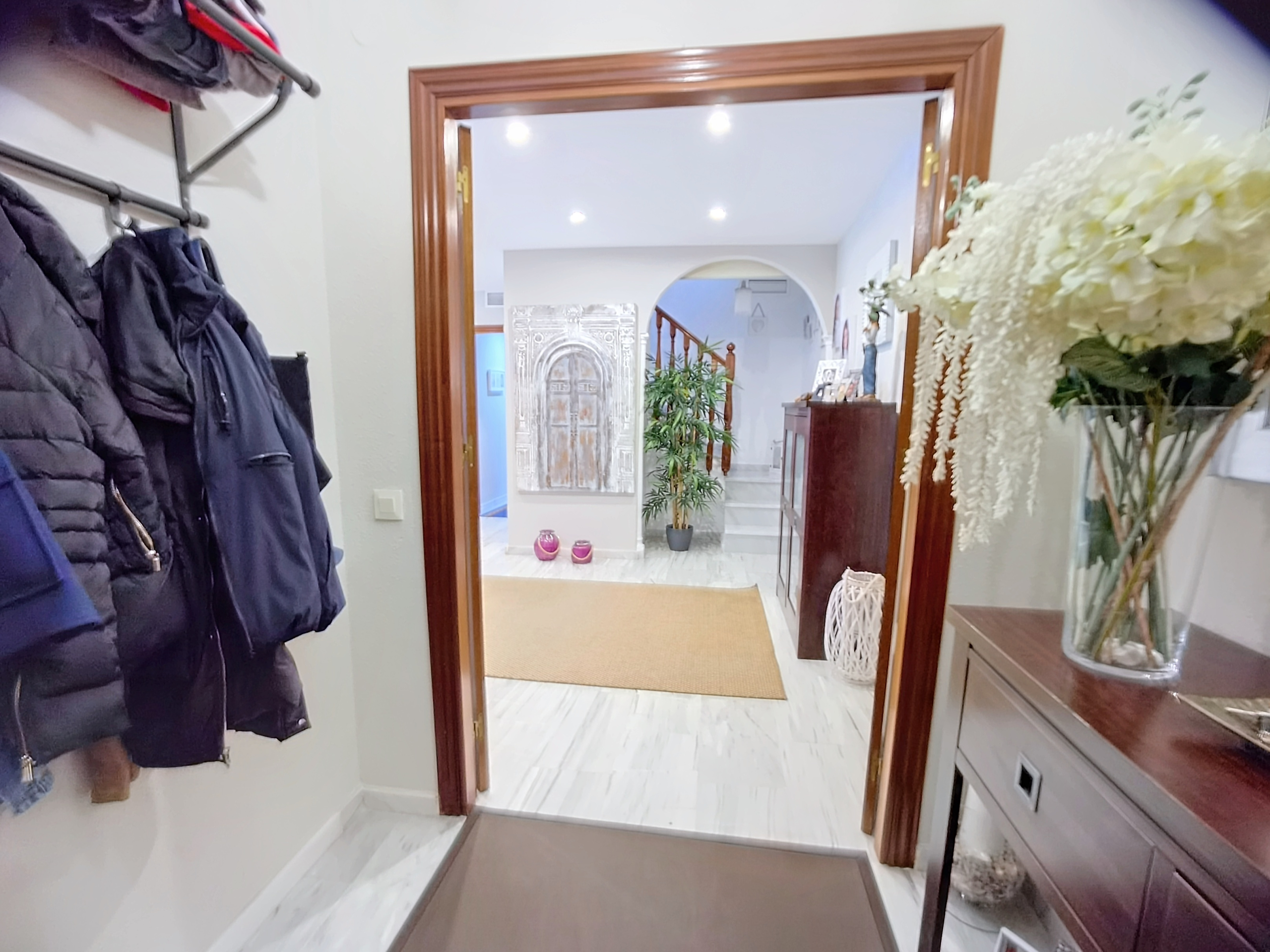 aumvjaw50b25mzxjpyww-20240306122255-95796-890540b_289b6ef7-b803-4215-9d2f-bf71c255bb96