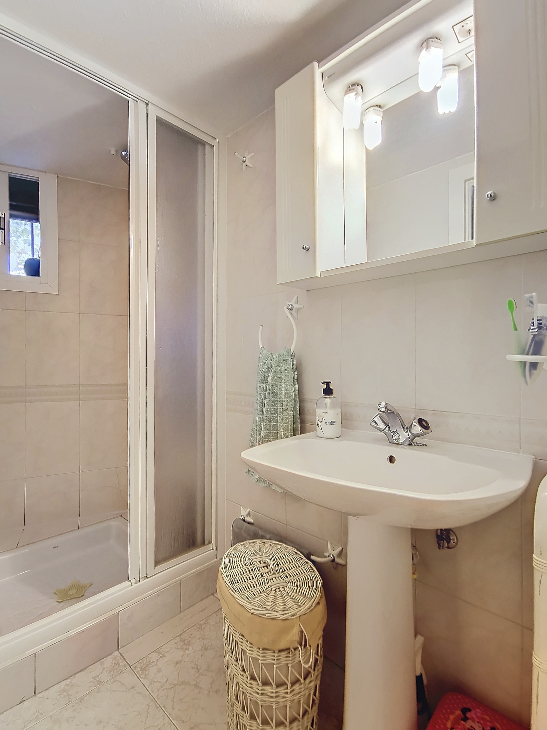 ayvltrnfim0poylc5dwvxtmhhbuzzltiwmjqwoda5mtiymde3-20240809122916-64954-9187a5d_3876dc00-f125-4600-bf3c-c022615e52d7