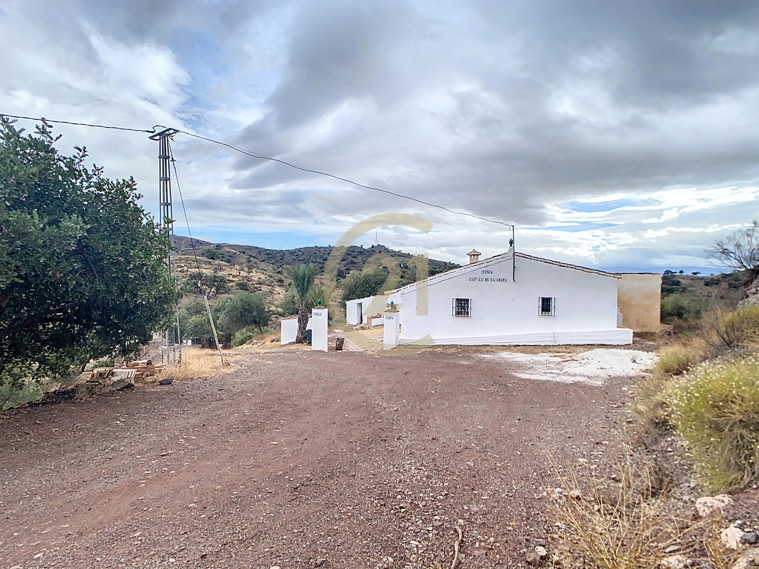 blended-27a33963-a6b2-46c6-88be-13edab9f6970-31e4a88_80783e02-5b19-42fc-94d9-558c3fb49b32