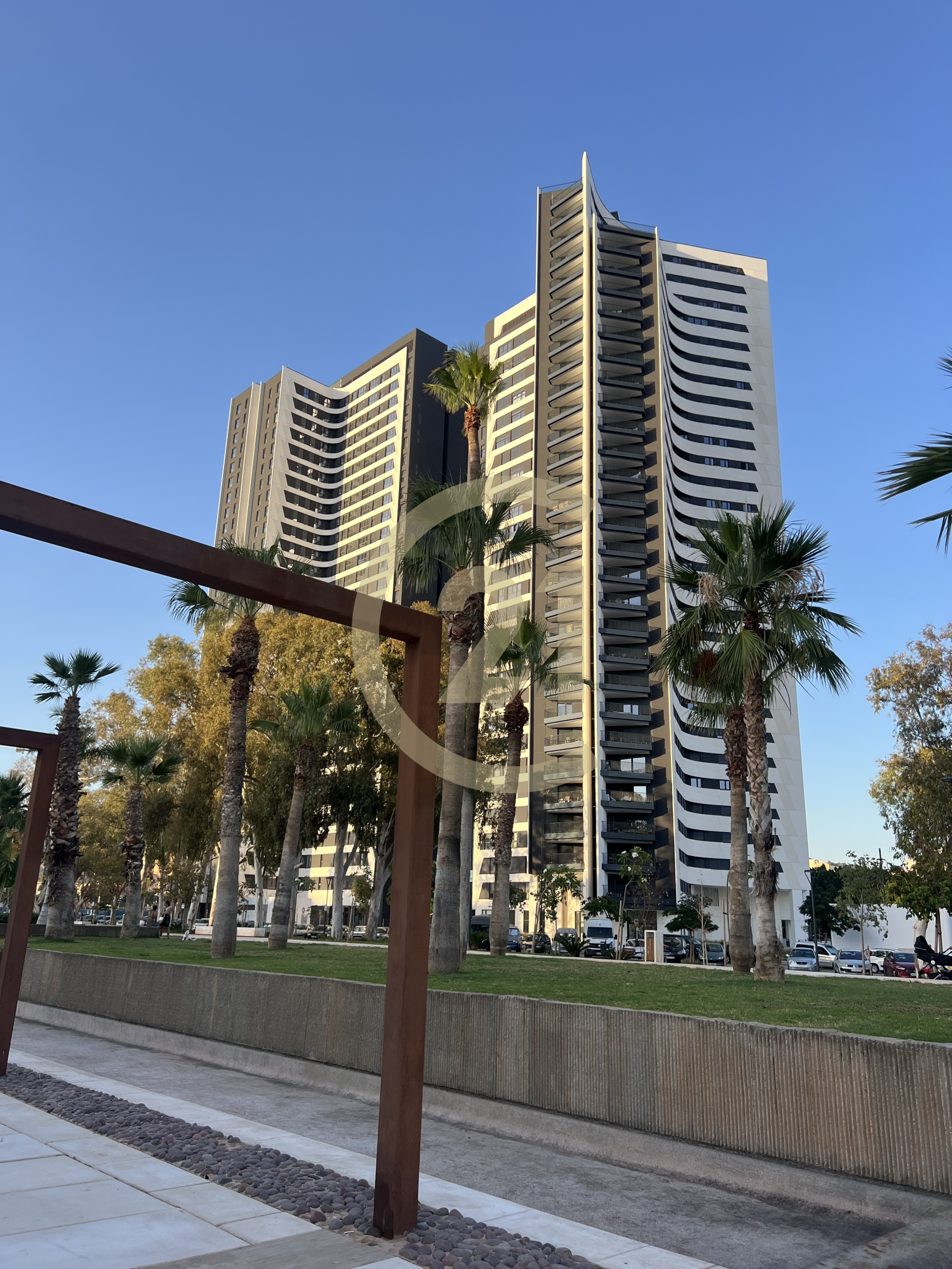 chus-00010-106cd33_28f9924c-3011-4a7d-b938-41783e82c08a