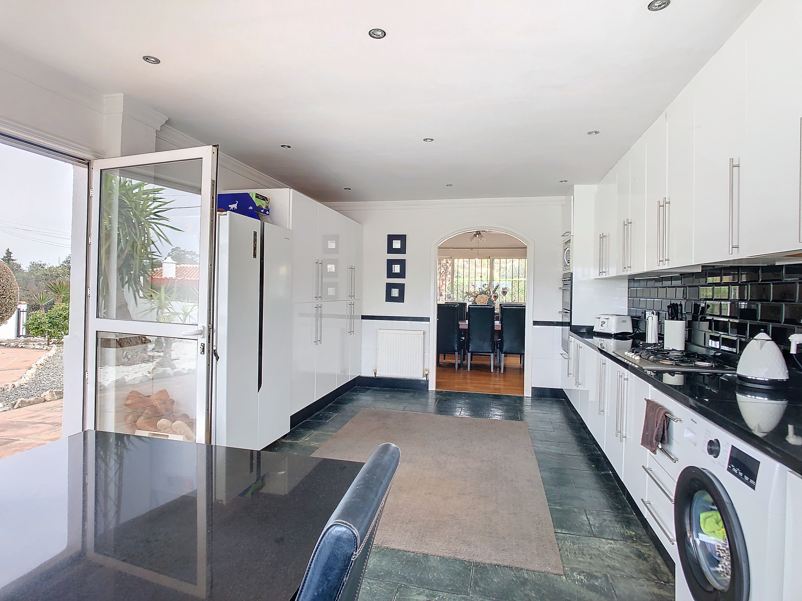 coinfinca-1710279716-1710326591-26620-bab63c5_562a786c-2d3e-40ea-902f-789ba0a7e8aa