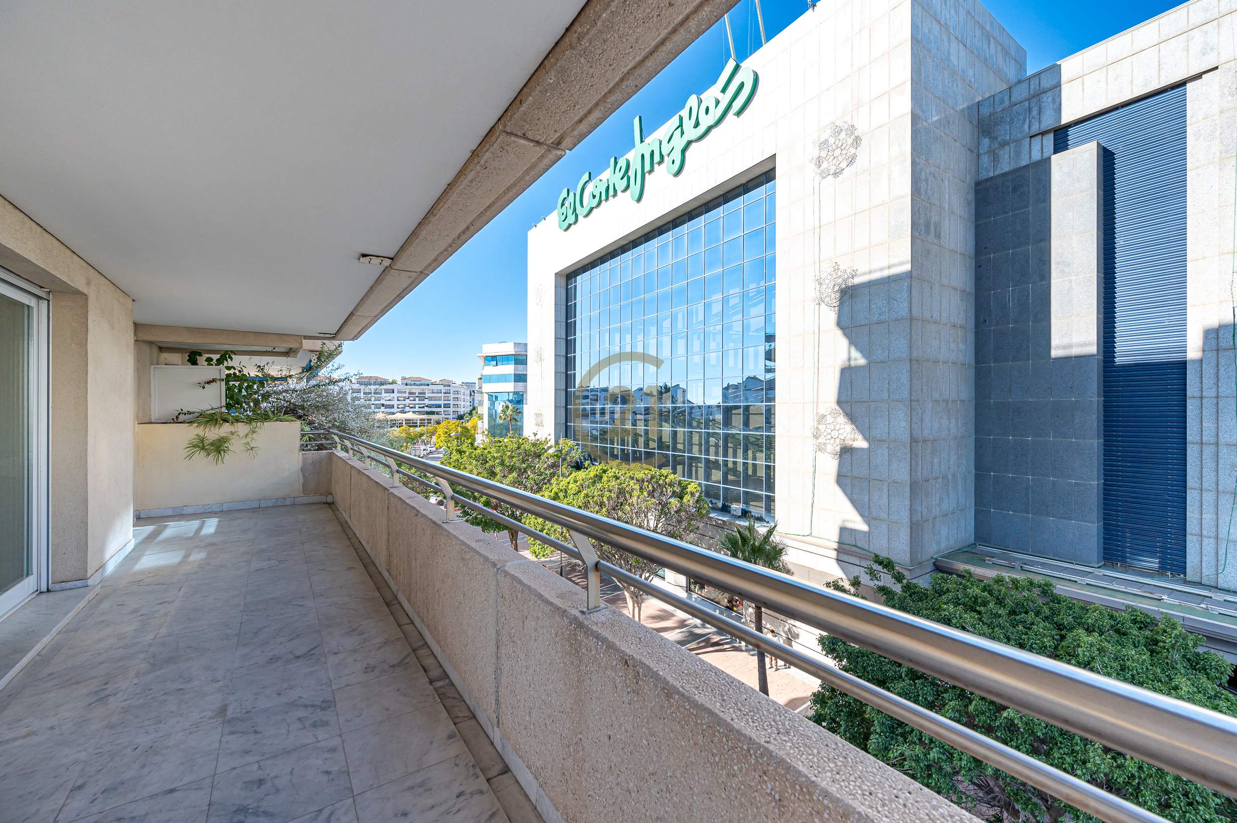 dsc-2427_a4d01400-4a8c-4eea-86dc-a78ad047b99b