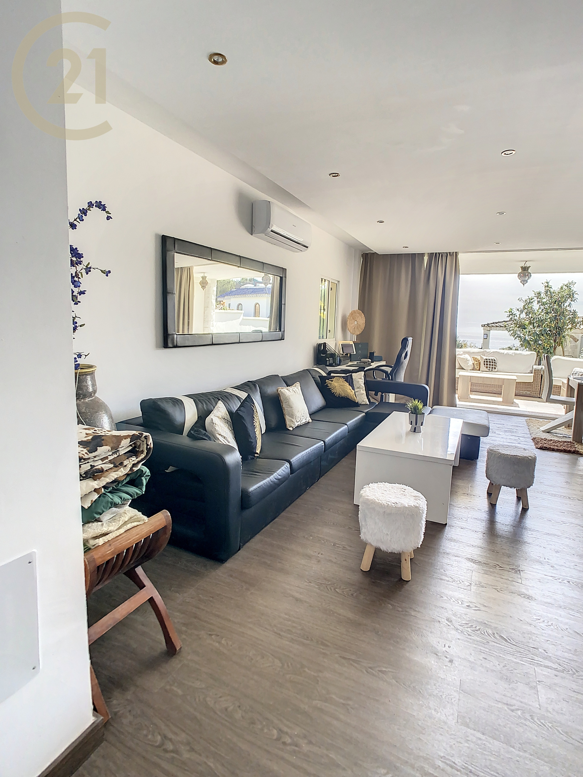 escuderotorremuelle-1679045689-1679049693-49706-7ed11dd_c94b4dc5-1d57-4d3d-b5ee-fe88649e6929