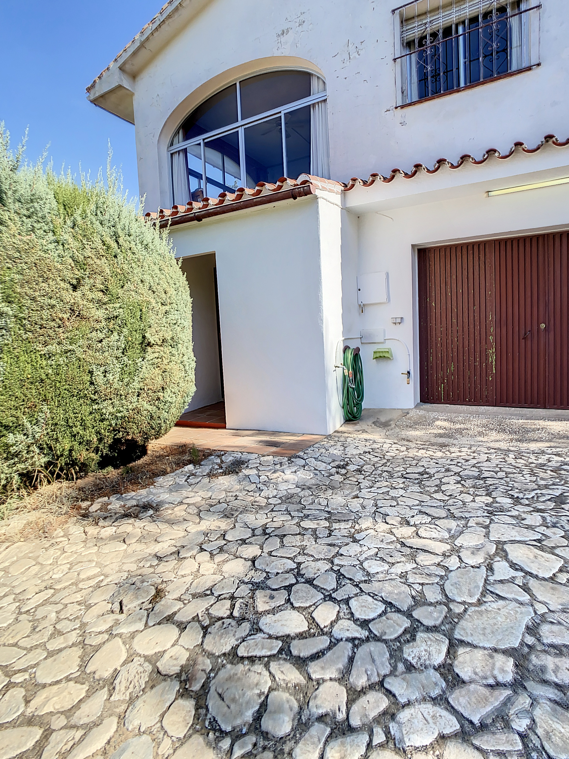 fincaalahurinelgrande-1696067310-1696067697-67723-44c12a3_afd7043e-8d0c-487a-814b-925ffb3cd237