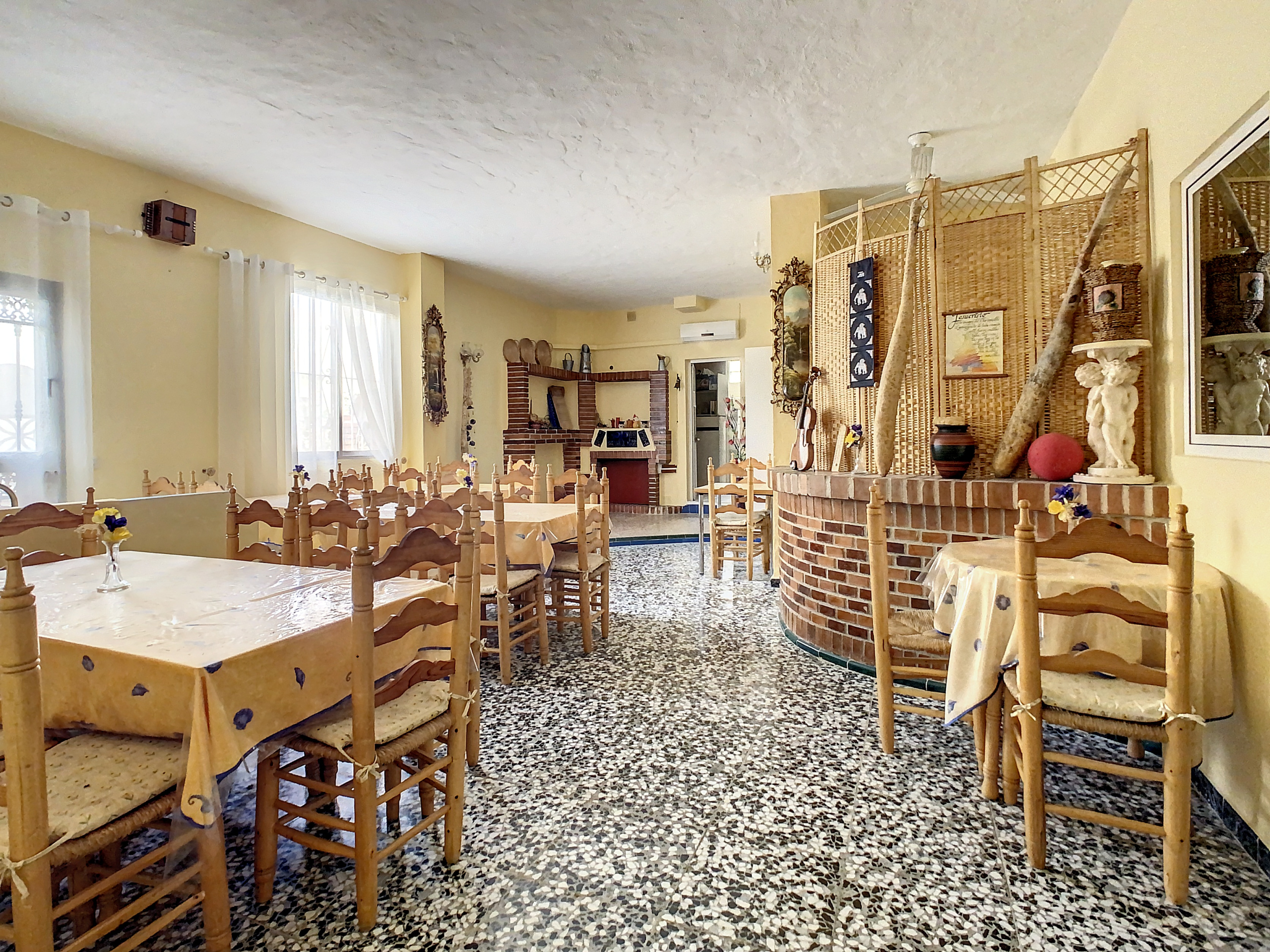 hotelriveratolox-1648639669-1648640143-40511-9d57799_40fc7c10-e121-4847-a7c4-632e5a23eefd