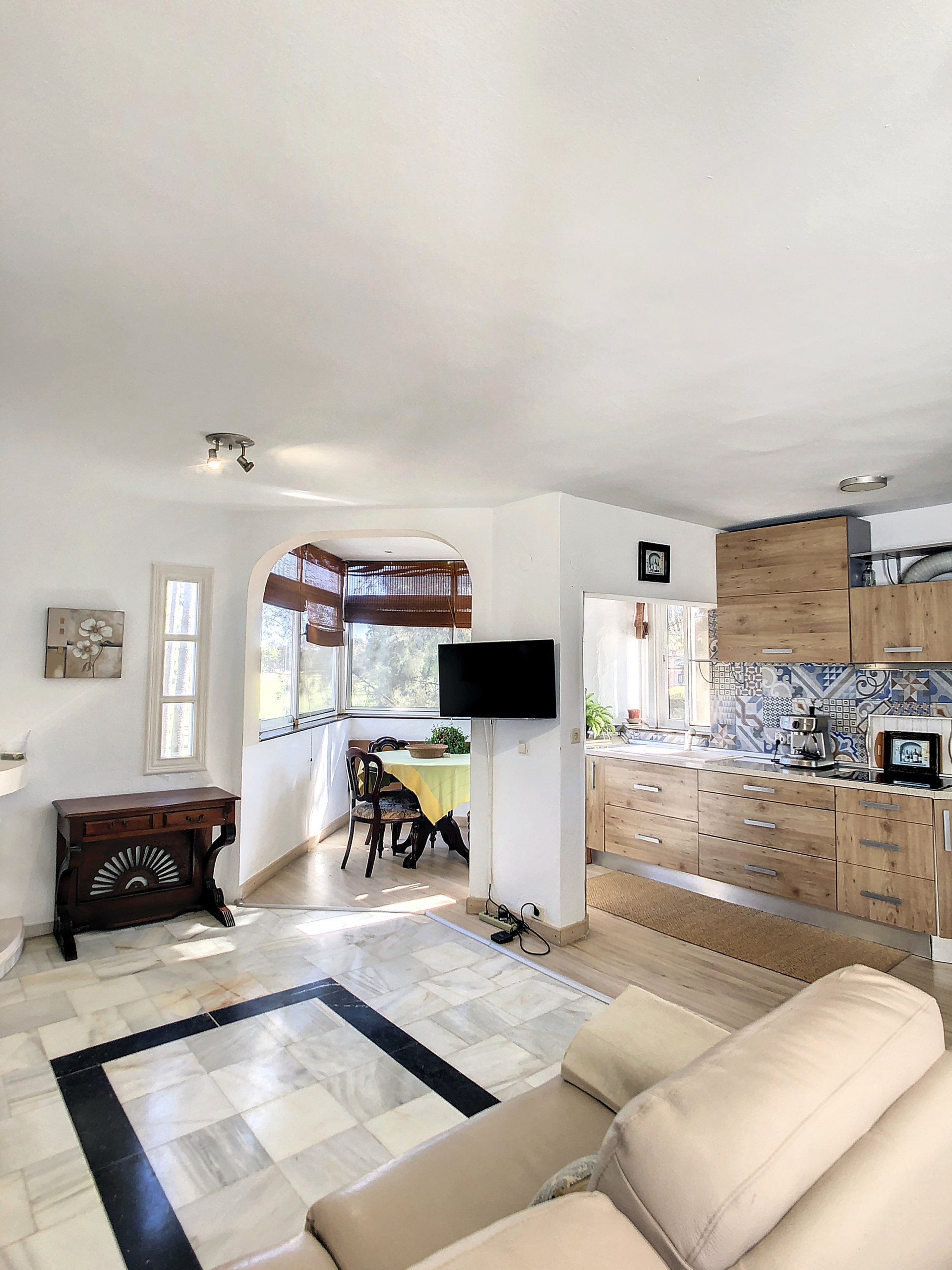 hoyo16flor-1700652773-1700653666-53760-ad68df3_99637173-a034-417e-a3a0-4559c80f550c