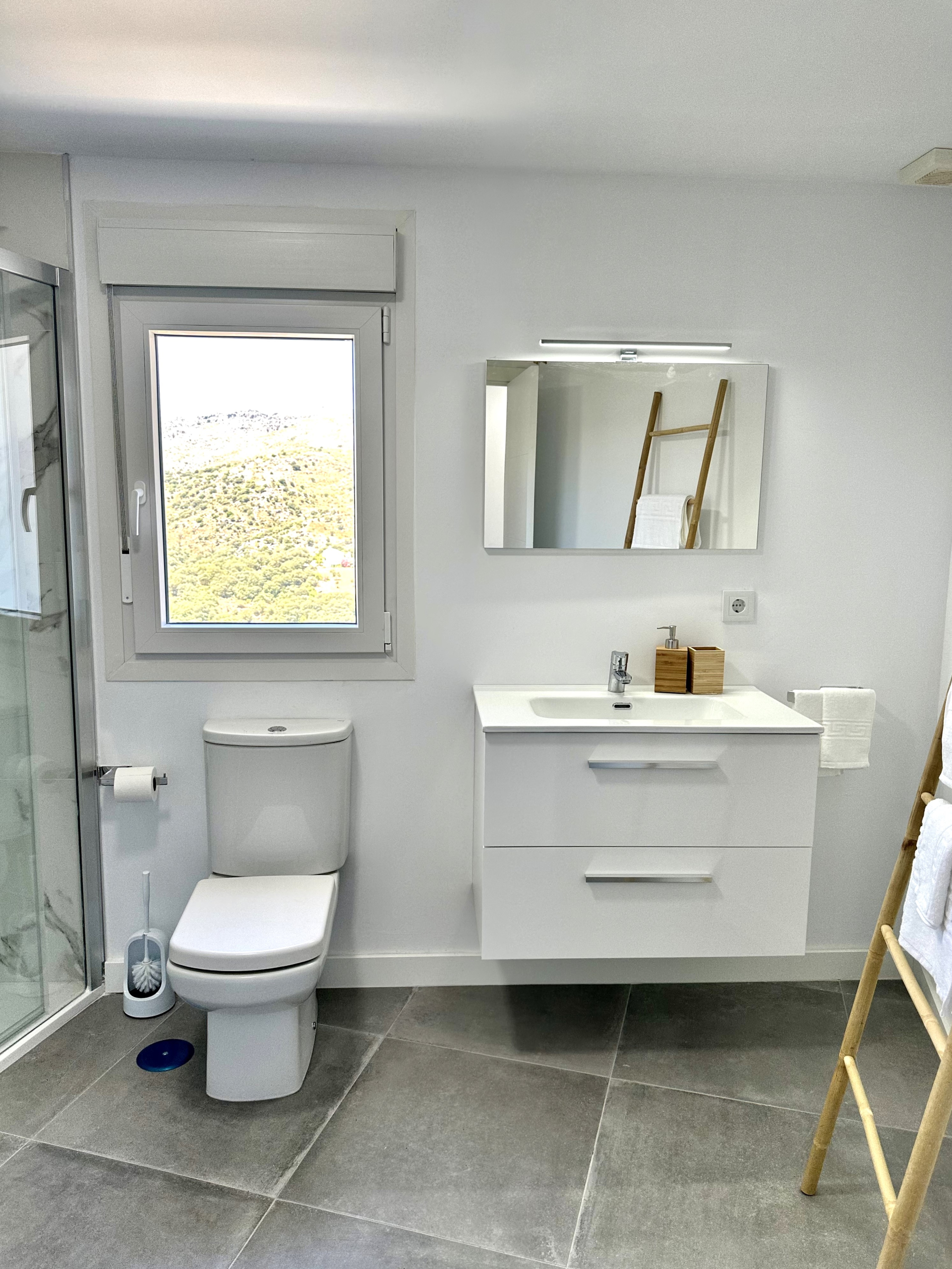 image00007_01493209-6837-42d3-9585-e7318a70dd2a