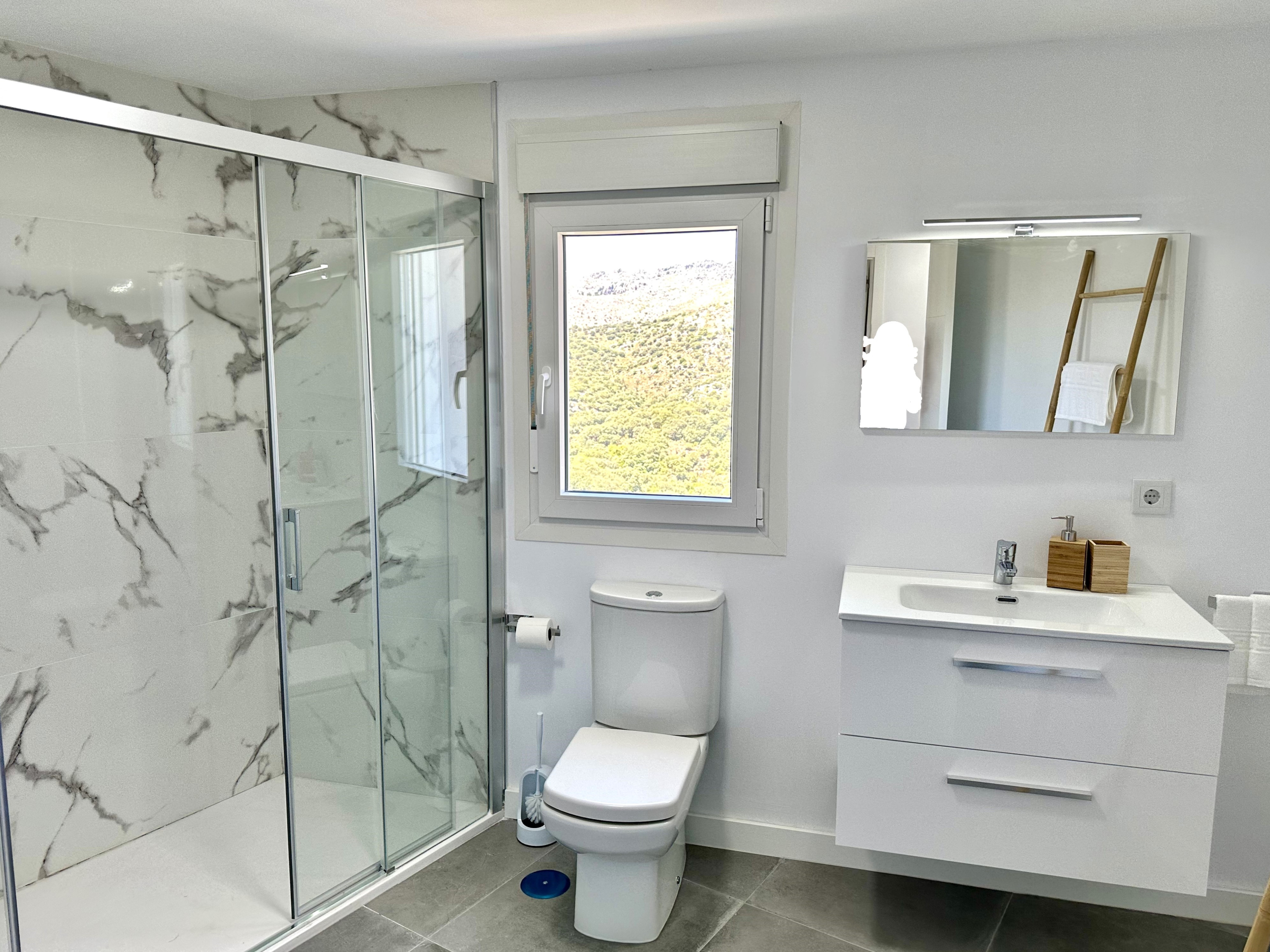 image00022_5ff1a663-9cc2-45de-b166-c1981cd72e84