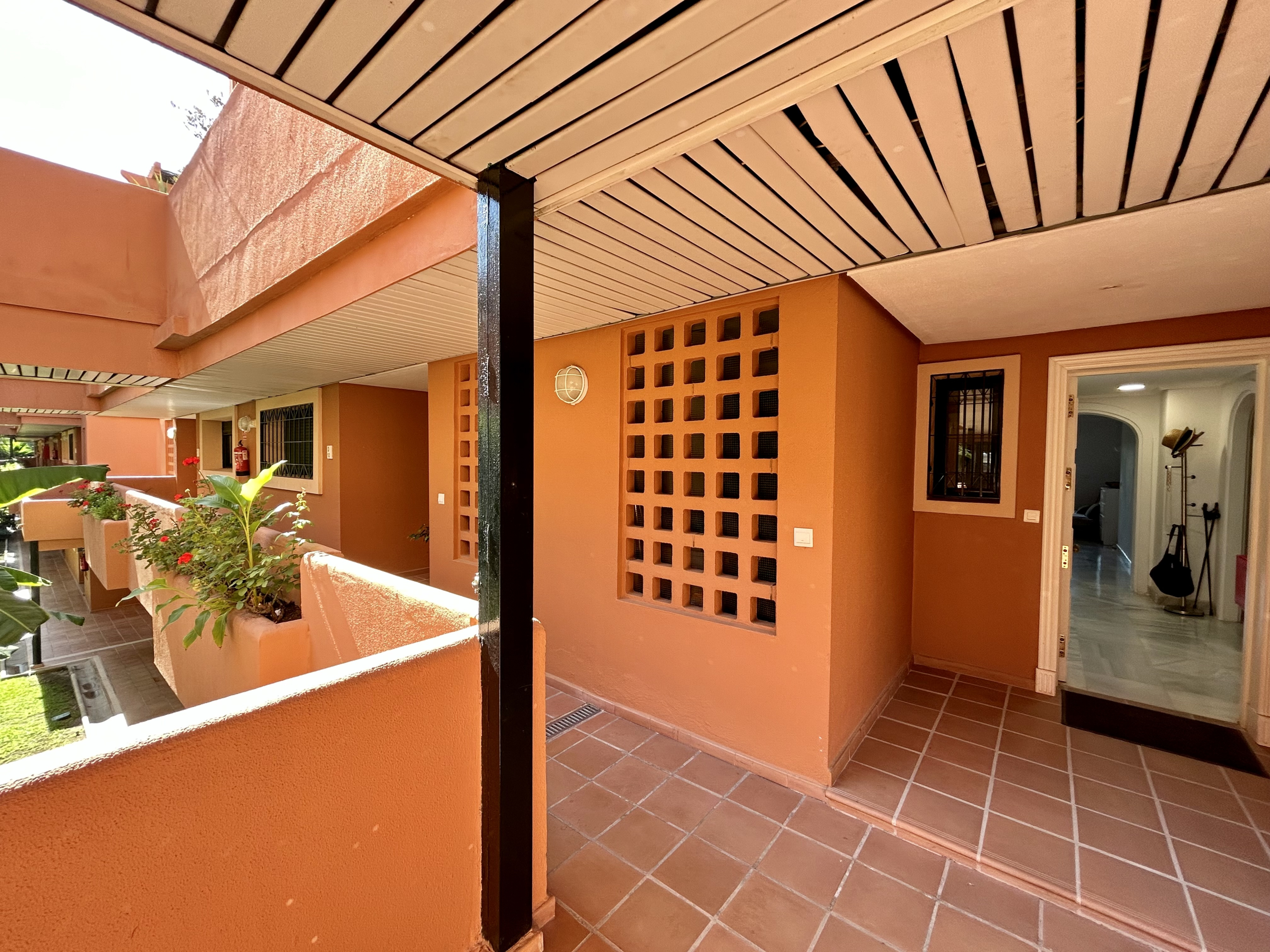 img-0571_e56cd6f7-21e2-4844-803b-2c89a97bf8bc