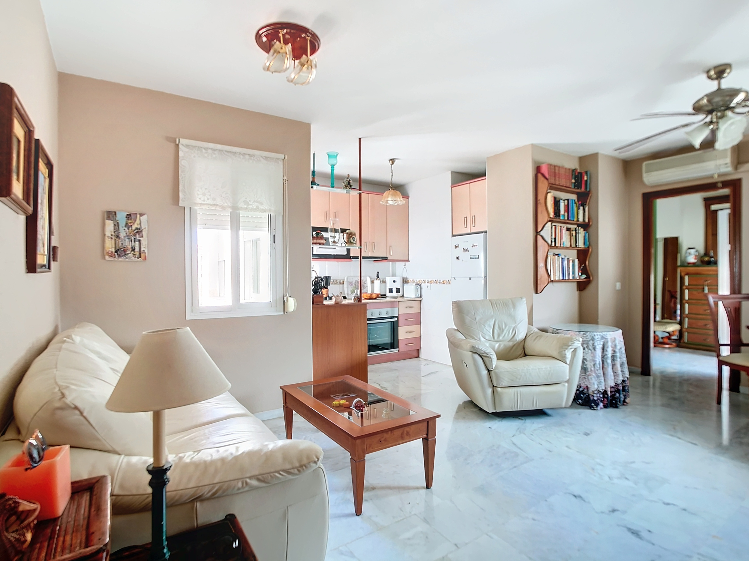 marina-malasana-8-00000-ab5321a_e0ac2ec9-8a1b-4796-833b-1f634d70be4f