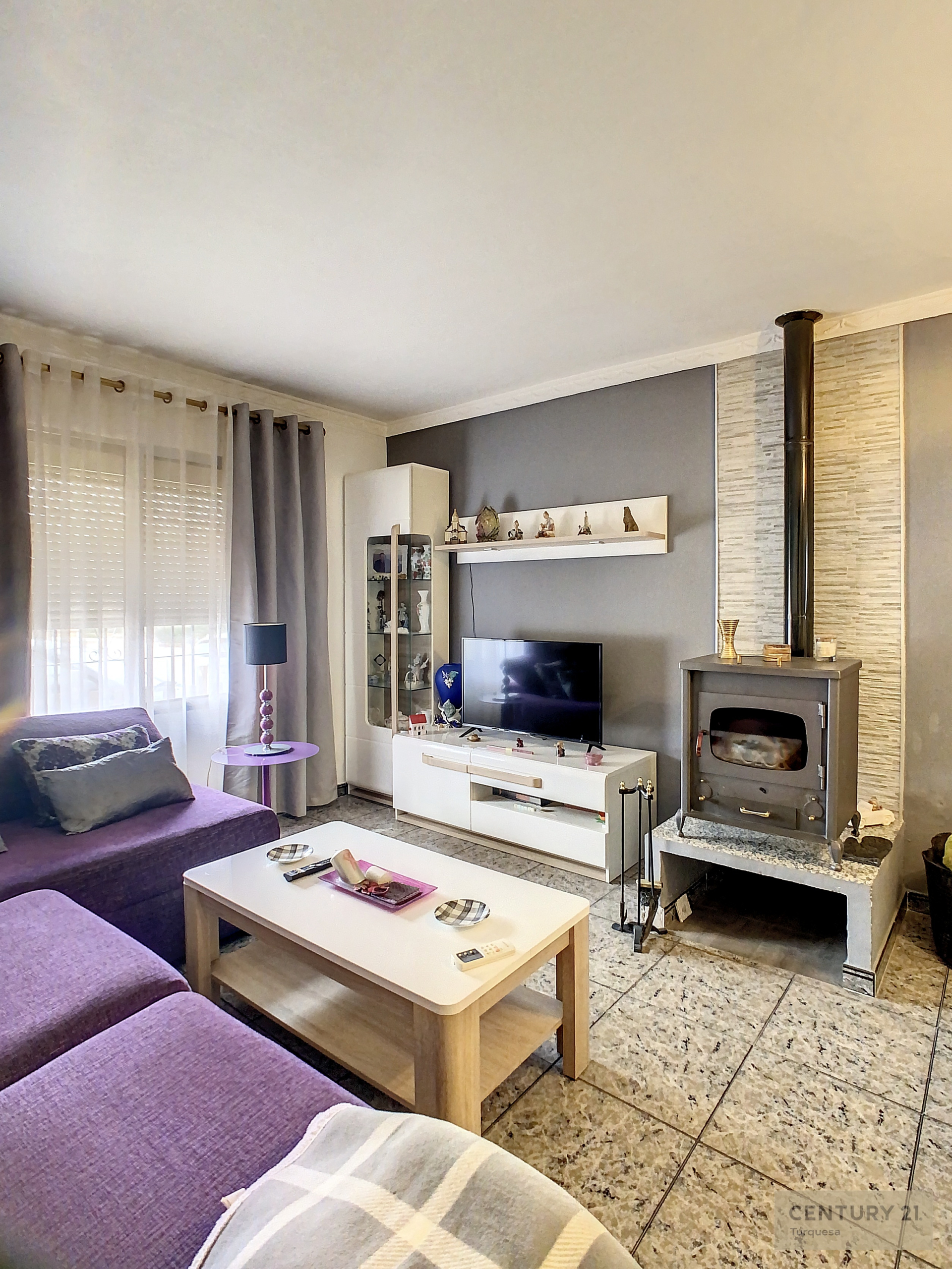 mijasfincahellen-1654184705-1654185569-85609-b56dd19_f66f30d9-92b3-4891-8a73-7a3a59f08fa5