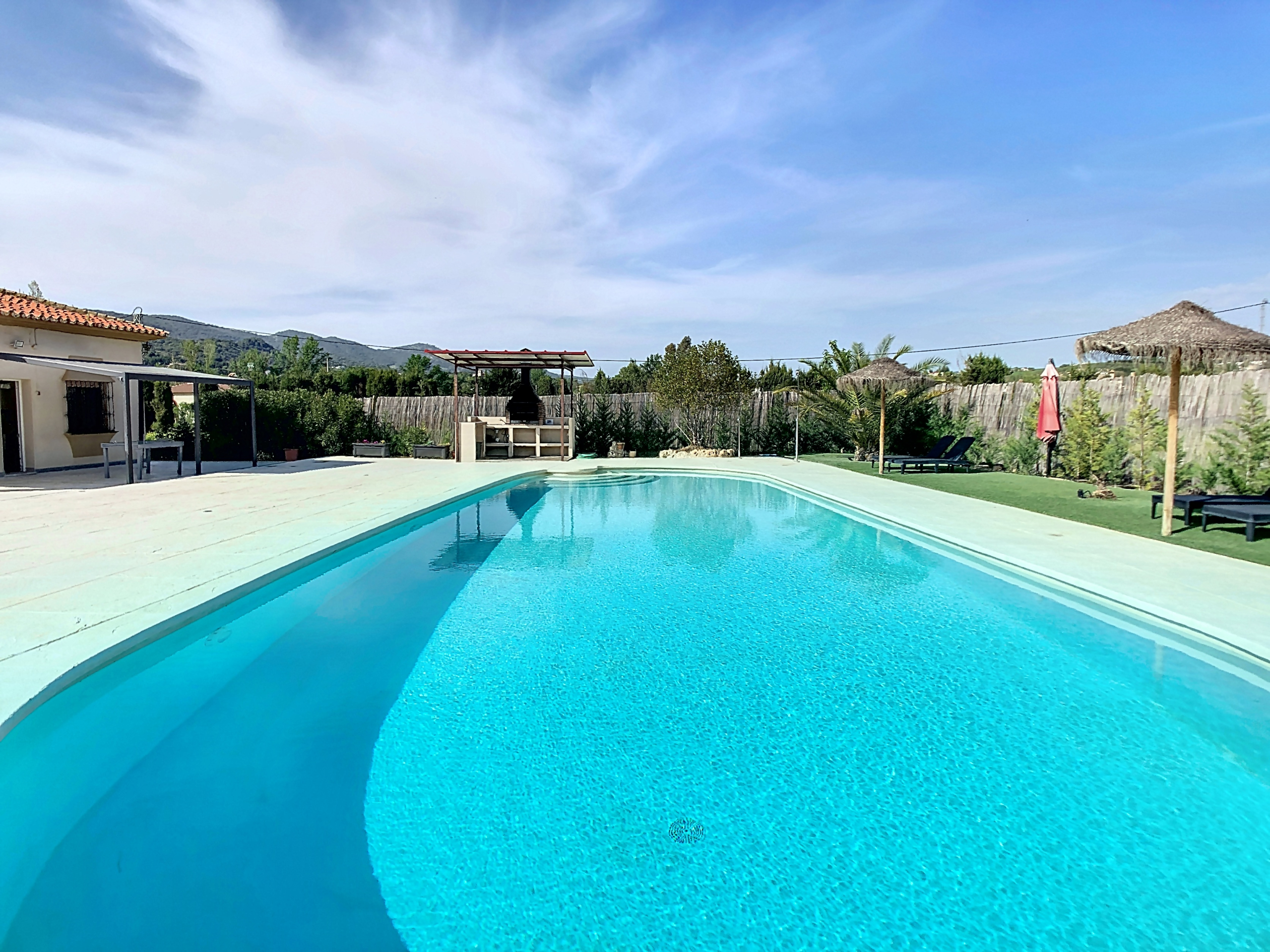 ronda-1713368922-1713369218-69269-e029e35_a2b711e9-c6e3-4939-82c0-0de2cd74f833