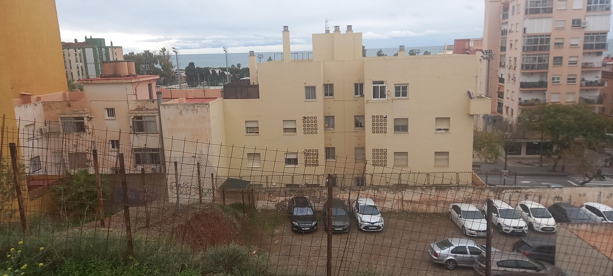 solar16_08b4294e-97fc-4cf6-b03d-366130b0de97