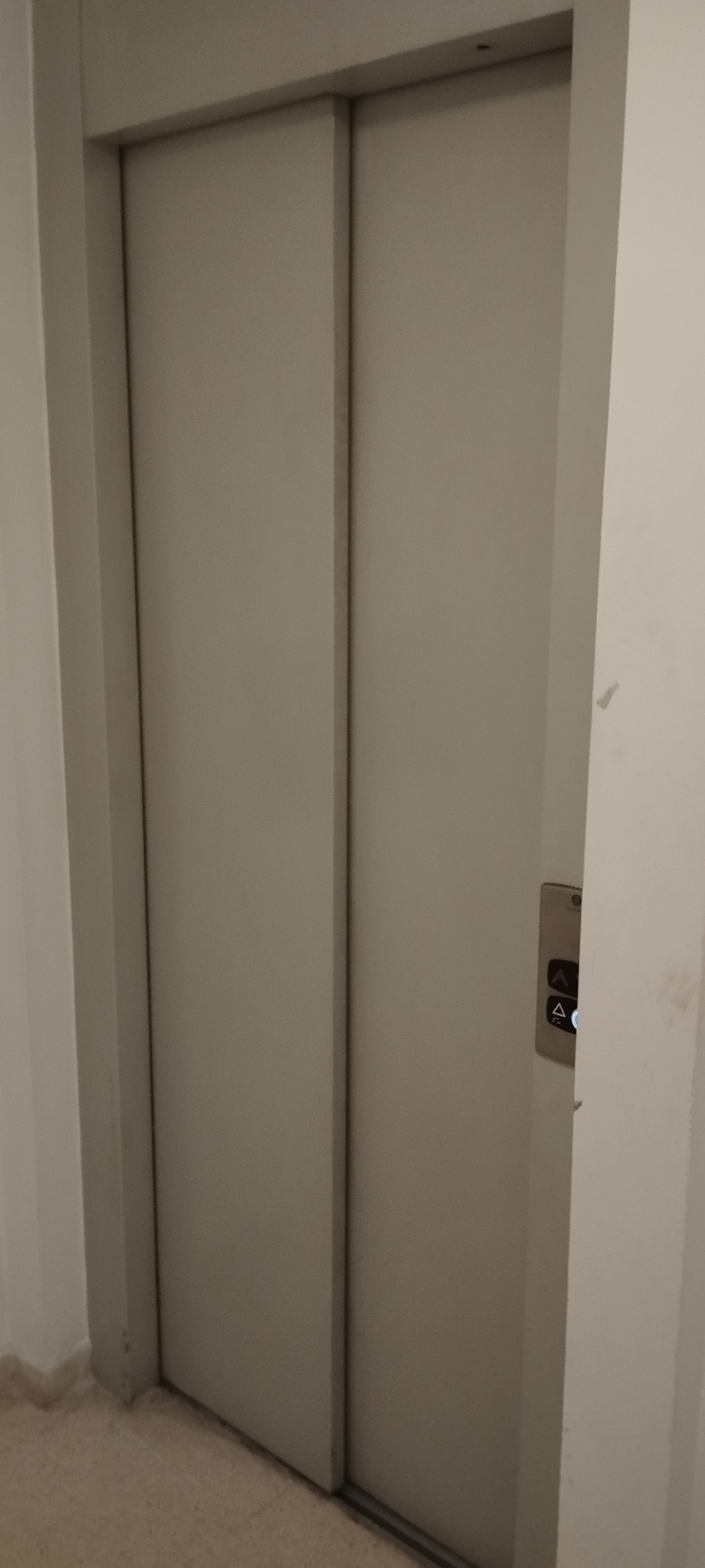 velarde-1_8eab718c-afc6-46c0-b32e-d9d50445ba34