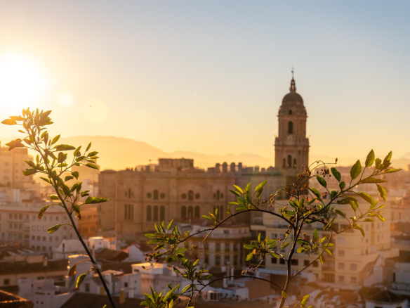 RE/MAX Coast inmobiliaria en Málaga